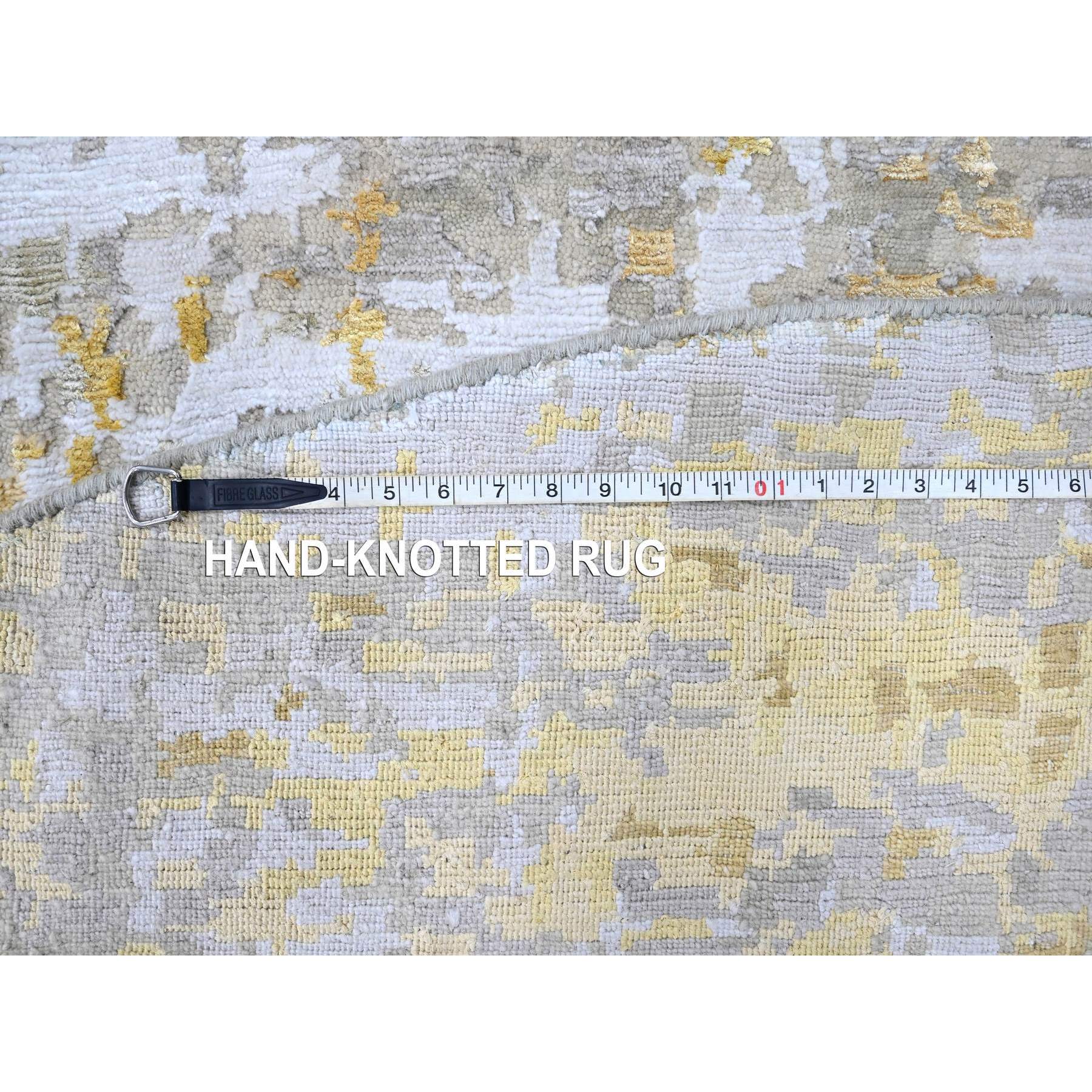 10'x10' Beige with Gold, Abstract Design, Wool and Silk, Hi-Low Pile, Hand Knotted, Round, Oriental Rug Sh10209