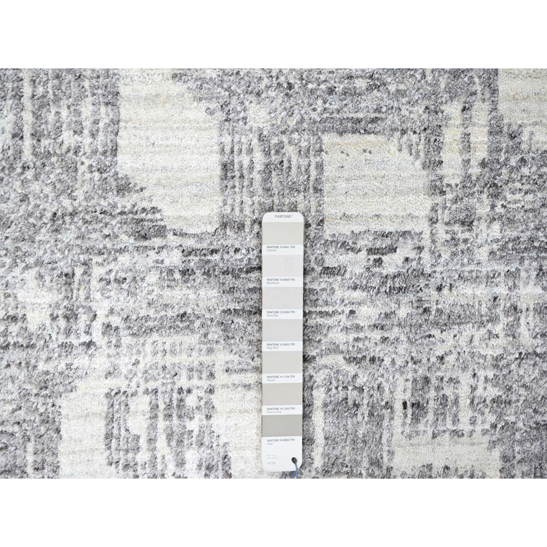 8'x10' Chiffon White, Hand Loomed, Wool and Plant Based Silk, Textured Pile, Modern Grid Like Design, Oriental Rug Sh10280
