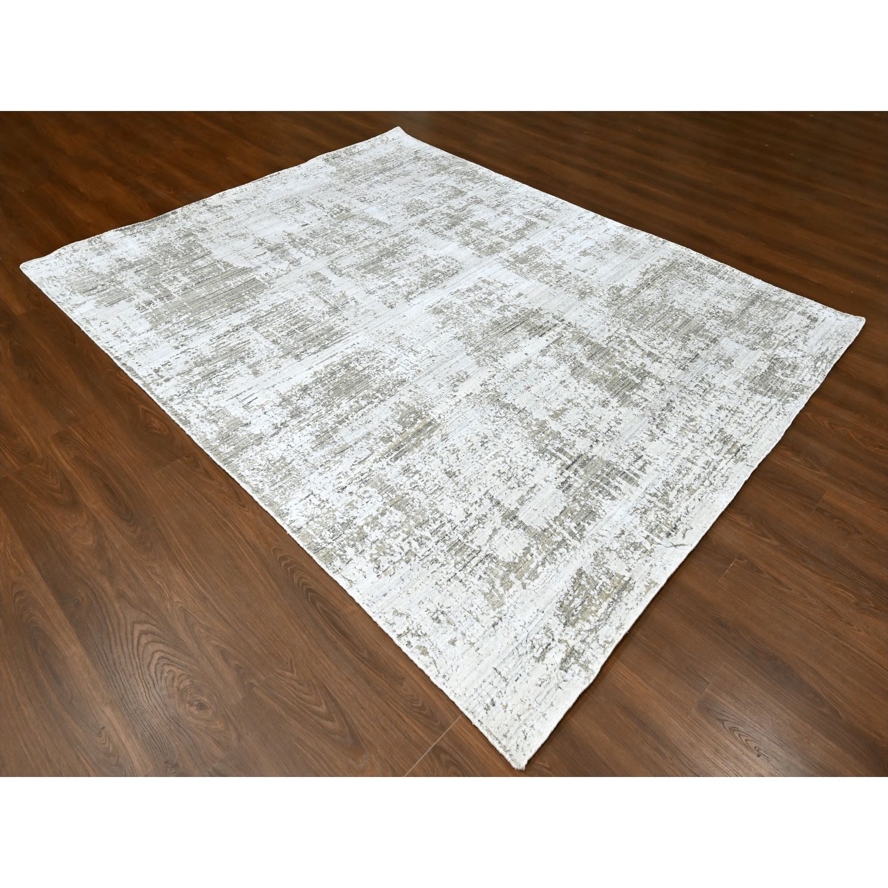 8'x10' Cotton White with Brown, Modern Design, Hand Loomed, Wool and Plant Based Silk, Textured Pile, Oriental Rug Sh10281