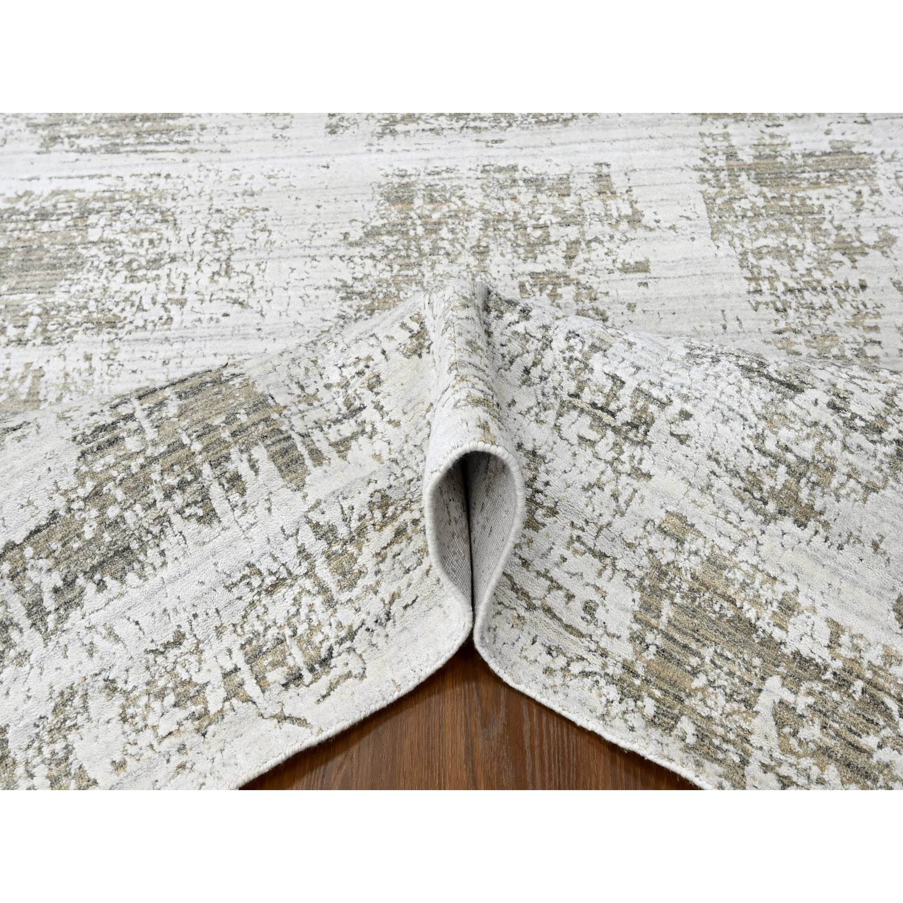 8'x10' Cotton White with Brown, Modern Design, Hand Loomed, Wool and Plant Based Silk, Textured Pile, Oriental Rug Sh10281