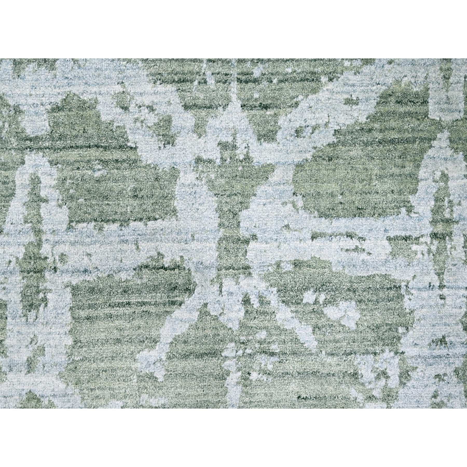 5'5"x7'5" Pistachio Green, Hand Loomed, Wool and Plant Based Silk, Textured Pile, Modern Design, Oriental Rug Sh10283