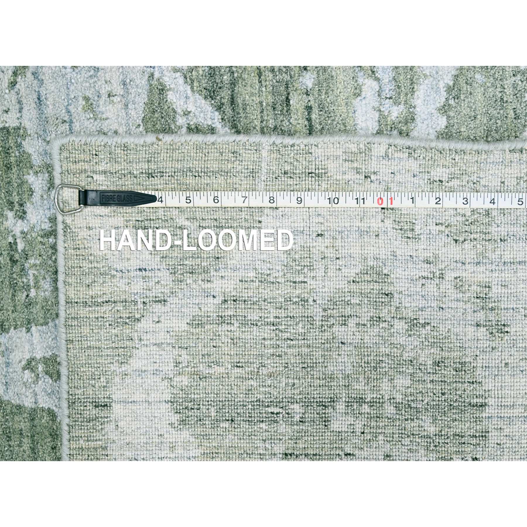 5'5"x7'5" Pistachio Green, Hand Loomed, Wool and Plant Based Silk, Textured Pile, Modern Design, Oriental Rug Sh10283