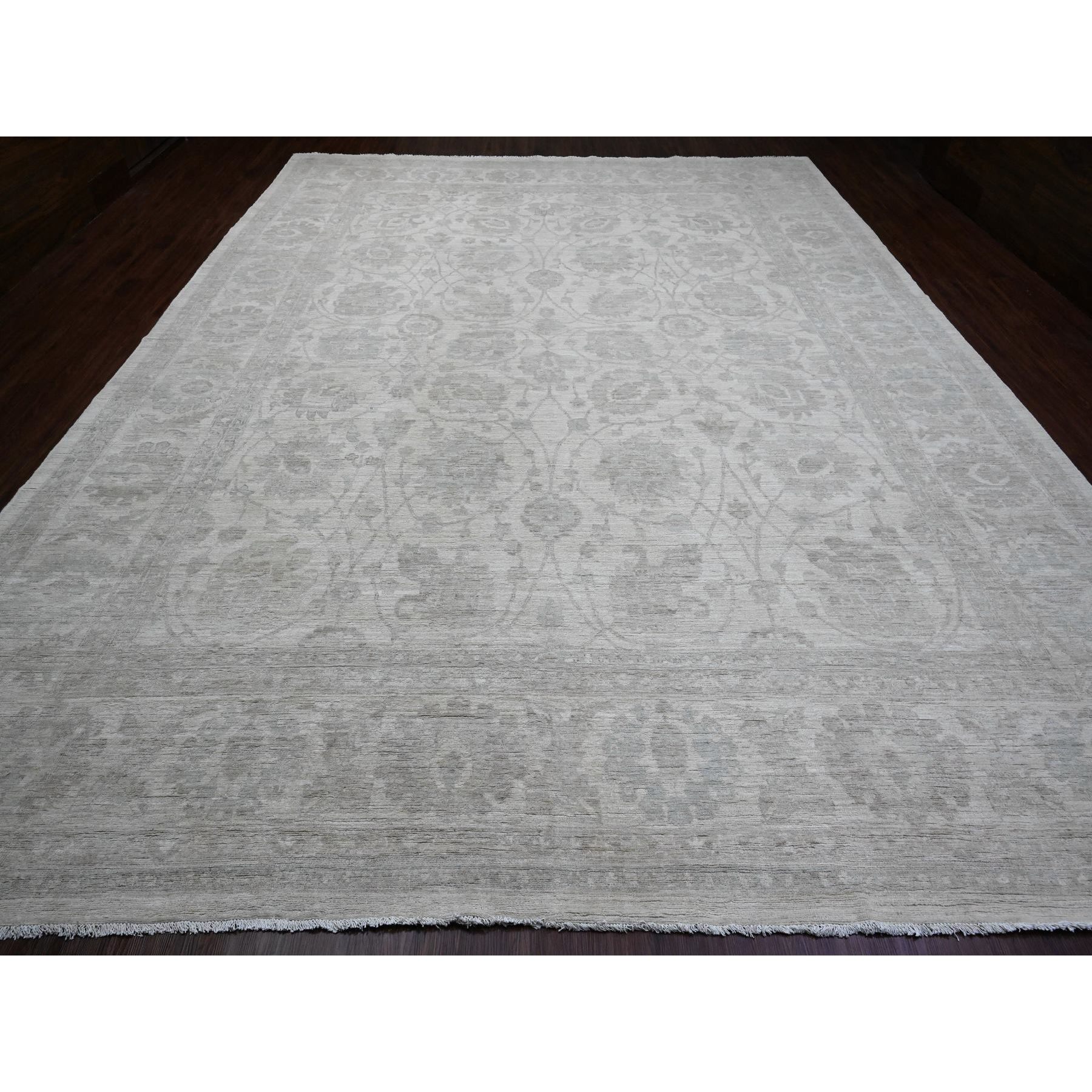 11'5"x15'1" Cascading White, 100% Wool, Washed Out Peshawar with All Over Leaf Design, Hand Knotted, Natural Dyes, Oversized, Oriental Rug Sh20114