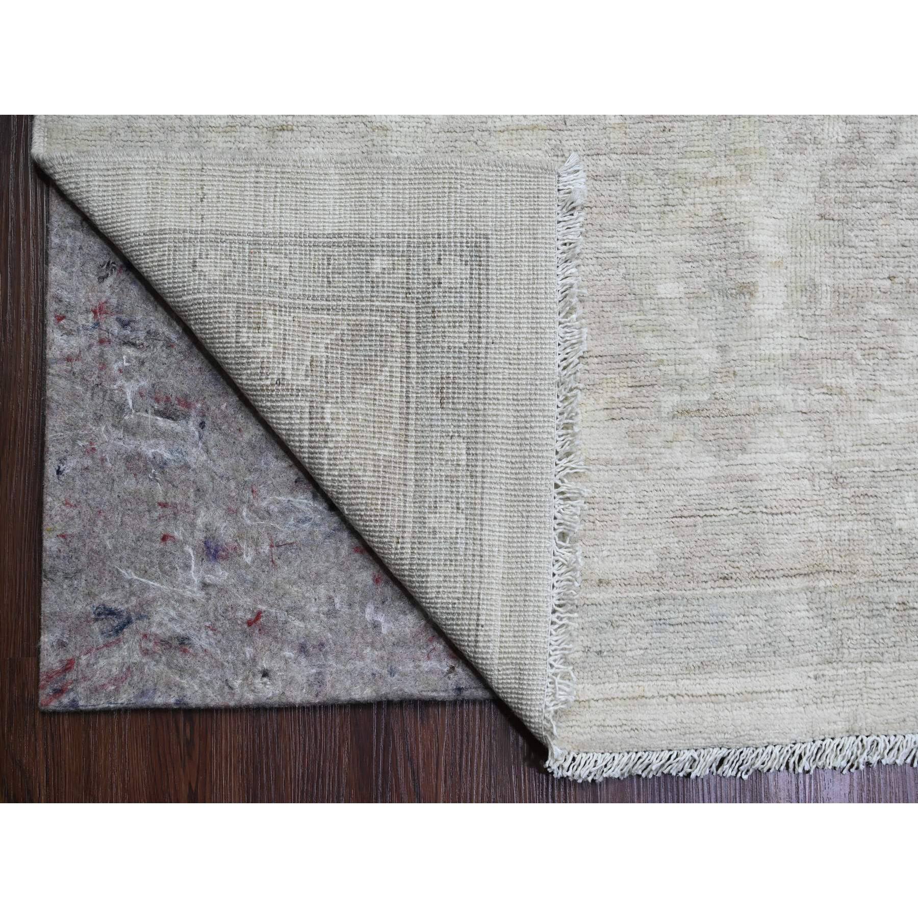 11'5"x15'1" Cascading White, 100% Wool, Washed Out Peshawar with All Over Leaf Design, Hand Knotted, Natural Dyes, Oversized, Oriental Rug Sh20114
