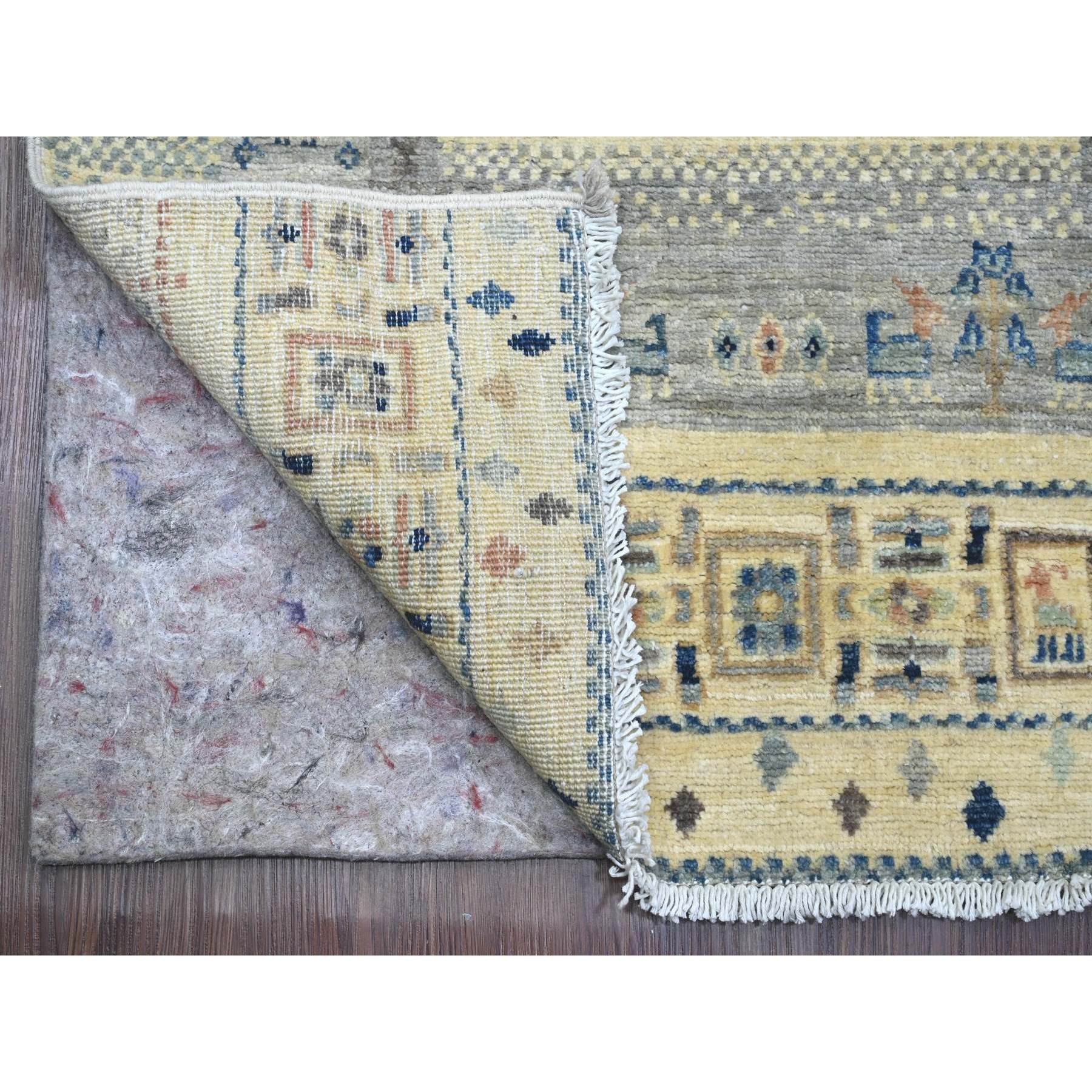 2'7"x10'3" Bone White with Gray, Fine Kashkuli Gabbeh with Small Animal Figurines, Soft Wool, Hand Knotted, Vegetable Dyes, Runner, Oriental Rug Sh20123