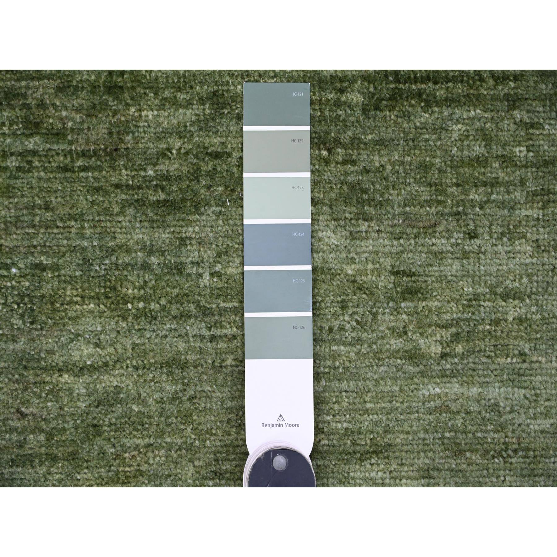 8'8"x11'6" Basil Green, Hand Spun Ghazni Wool, Plain Solid Pattern, Hand Knotted, Lush and Plush, Oriental Rug Sh20140