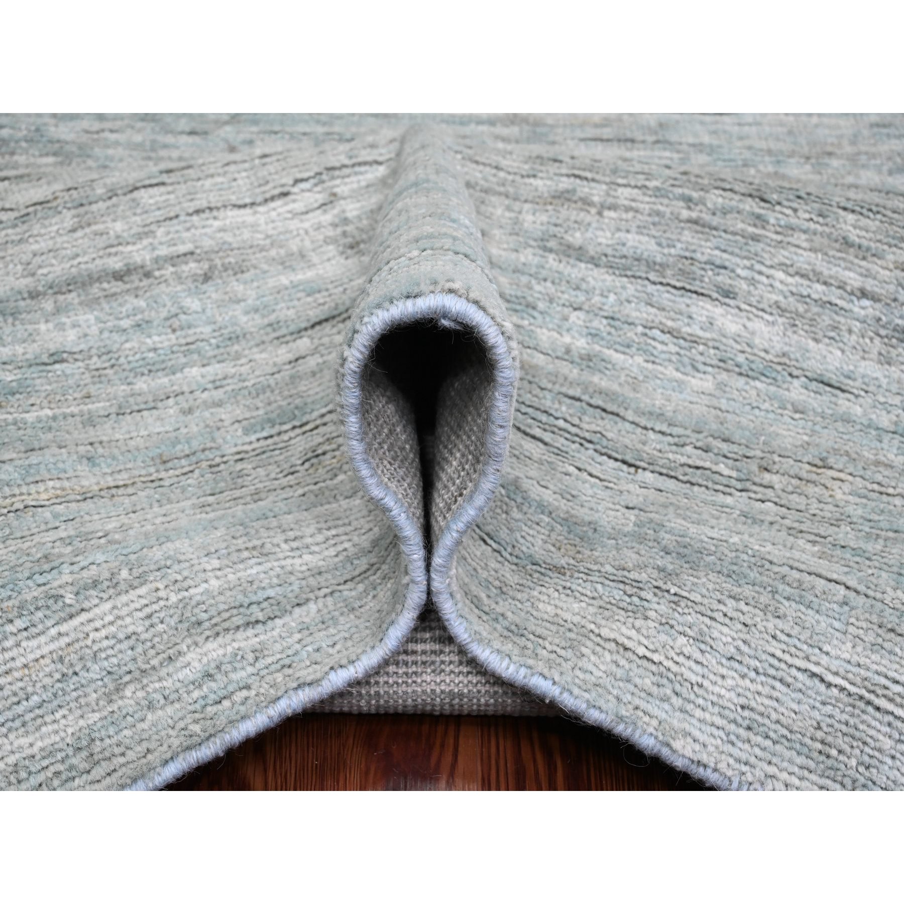 8'6"x11'5" Cloud Gray, Hand Knotted, Plain Solid Pattern, Hand Spun Ghazni Wool, Lush and Plush, Oriental Rug Sh20141