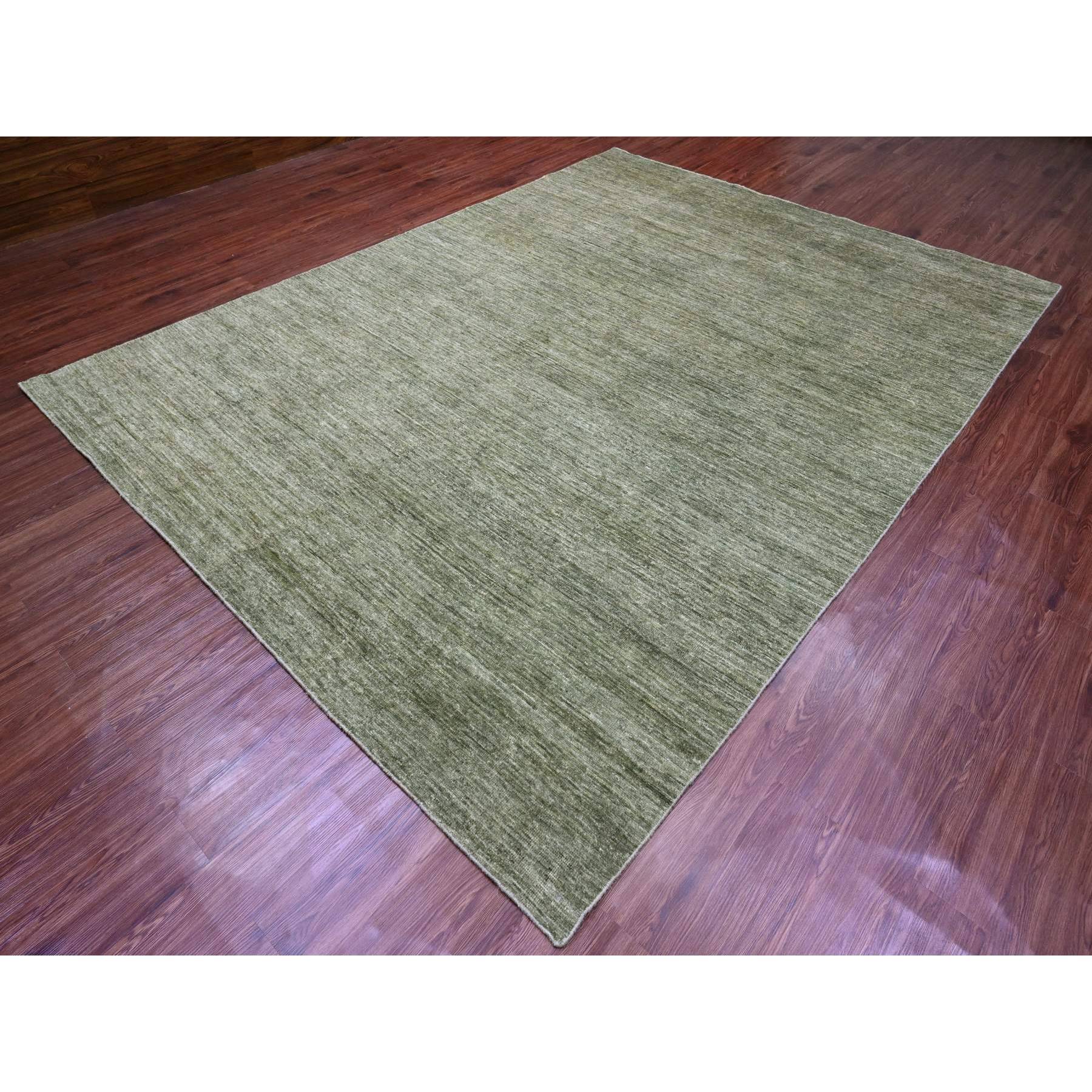8'5"x11'5" Reseda Green, Hand Spun Ghazni Wool, Plain Solid Pattern, Hand Knotted, Lush and Plush, Oriental Rug Sh20142