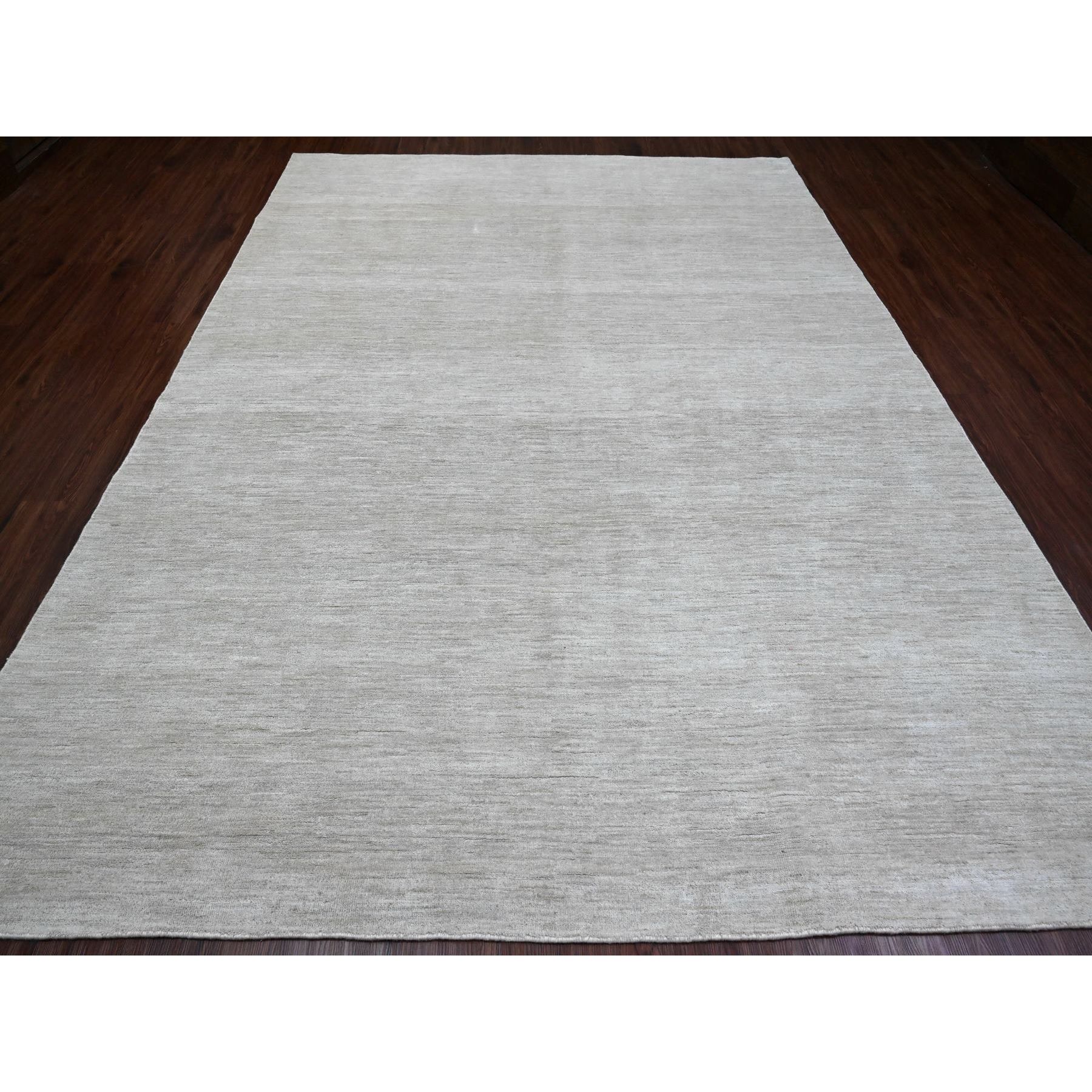8'7"x11'9" Cloud Gray, Plain Solid Pattern, Hand Knotted, Hand Spun Ghazni Wool, Lush and Plush, Oriental Rug Sh20143