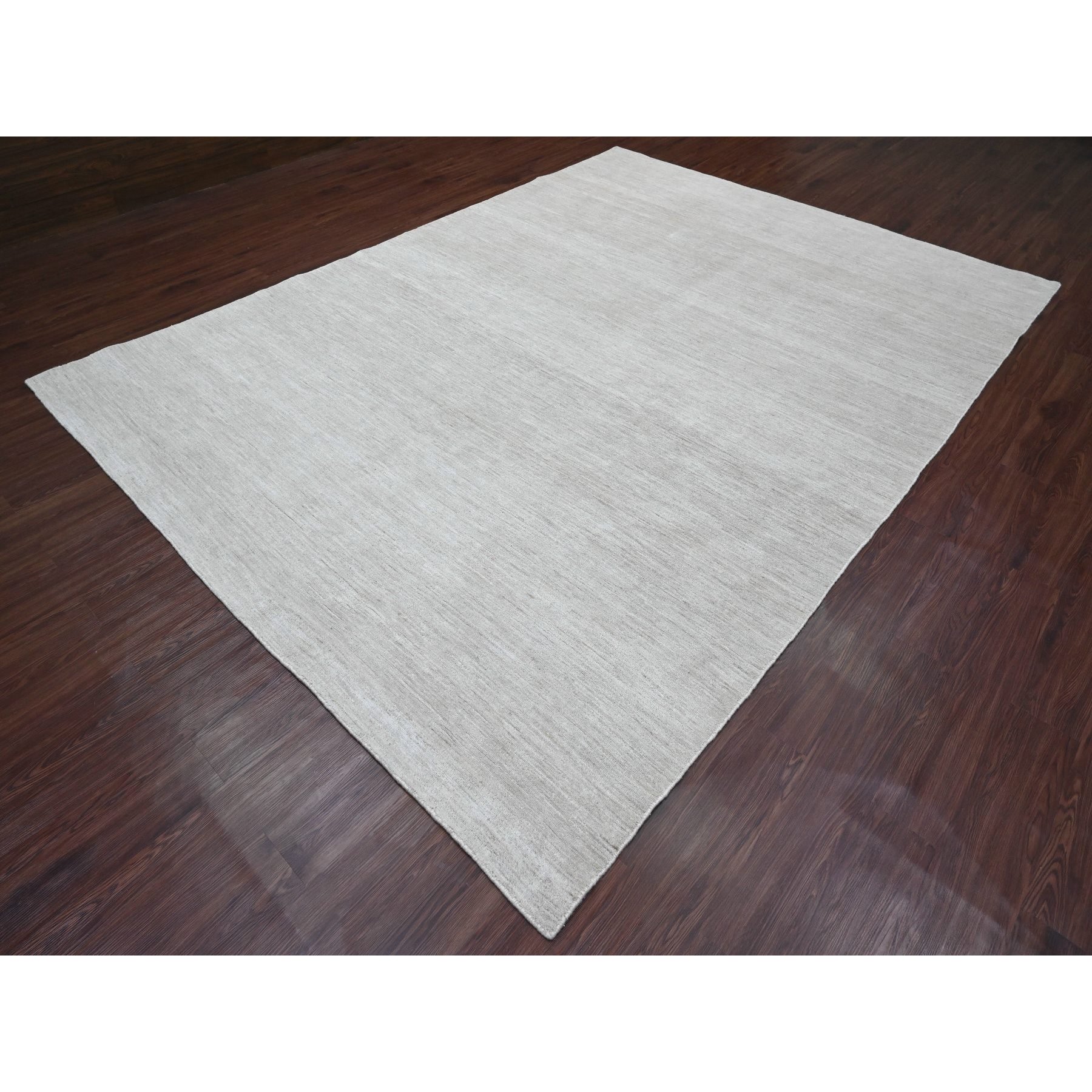 8'7"x11'9" Cloud Gray, Plain Solid Pattern, Hand Knotted, Hand Spun Ghazni Wool, Lush and Plush, Oriental Rug Sh20143