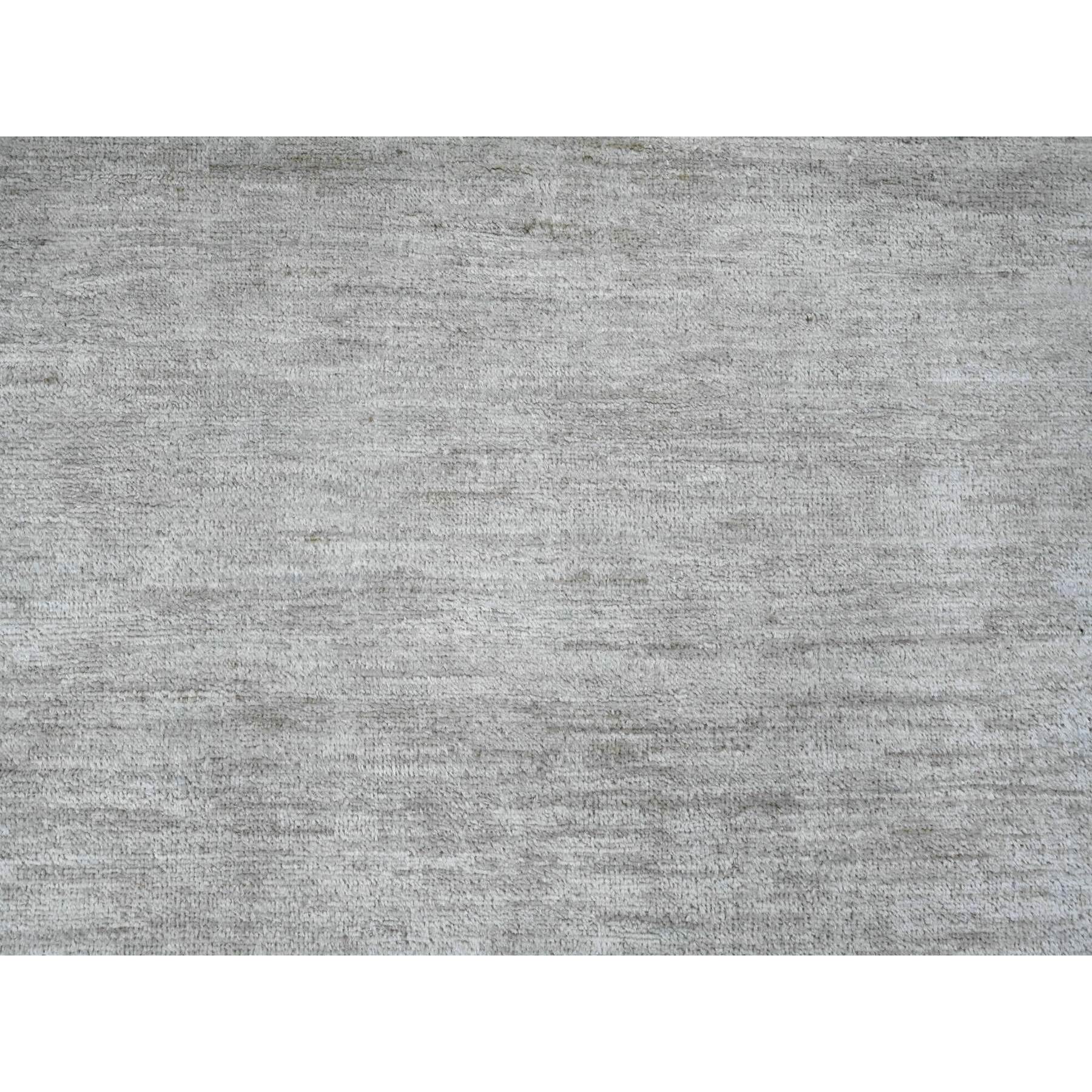 8'7"x11'9" Cloud Gray, Plain Solid Pattern, Hand Knotted, Hand Spun Ghazni Wool, Lush and Plush, Oriental Rug Sh20143