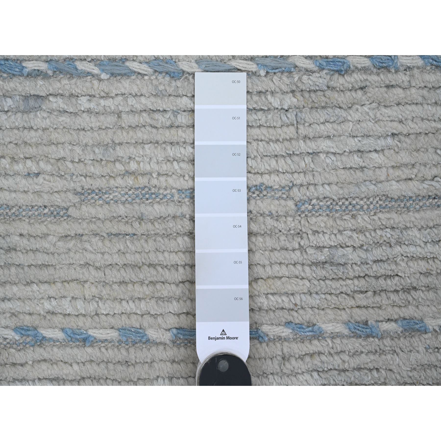 10'2"x14'7" Oyster Gray, Moroccan Weave with Minimalist Line Design, Textured and Variegated Pile, Hand Knotted, 100% Wool, Oriental Rug Sh20149