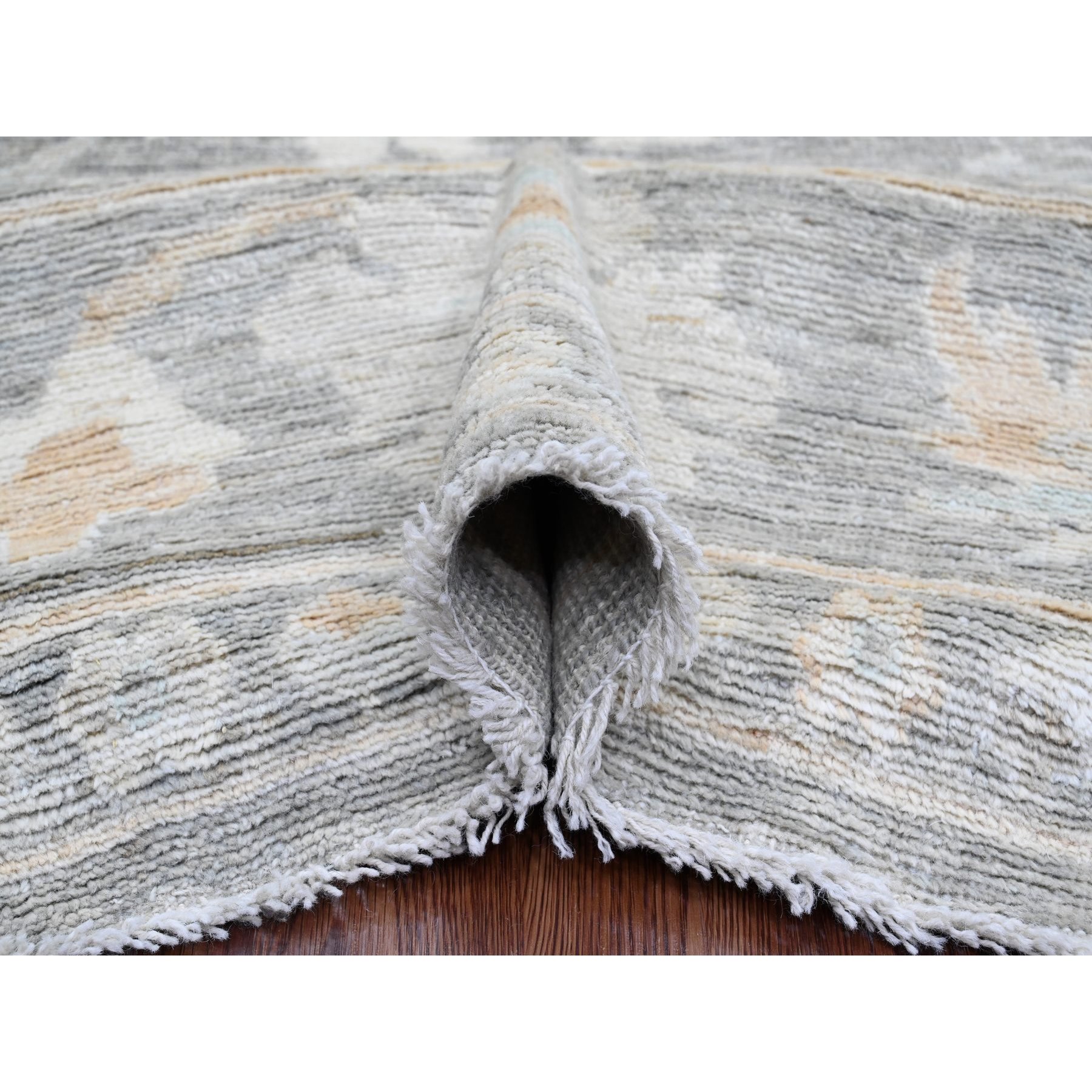 8'10"x11'10" Nevada Gray, Afghan Angora Oushak with Floral Pattern, Hand Knotted, Natural Dyes, 100% Wool, Oriental Rug Sh20205