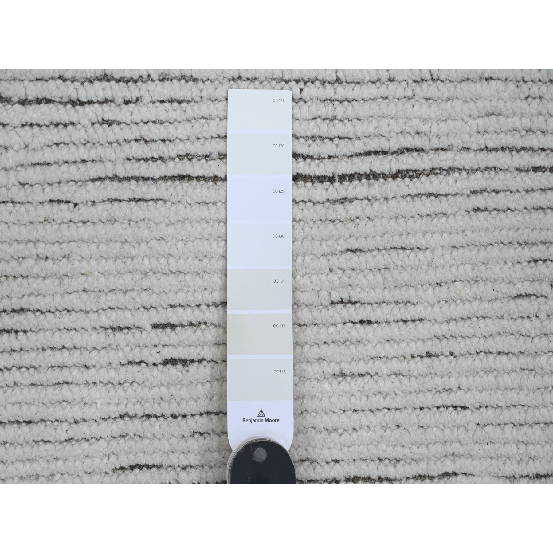 15'9"x23'5" Whisper White, Moroccan Weave with Geometric Pattern, Textured Wool, Hand Knotted, Palace Size, Oriental Rug Sh20232