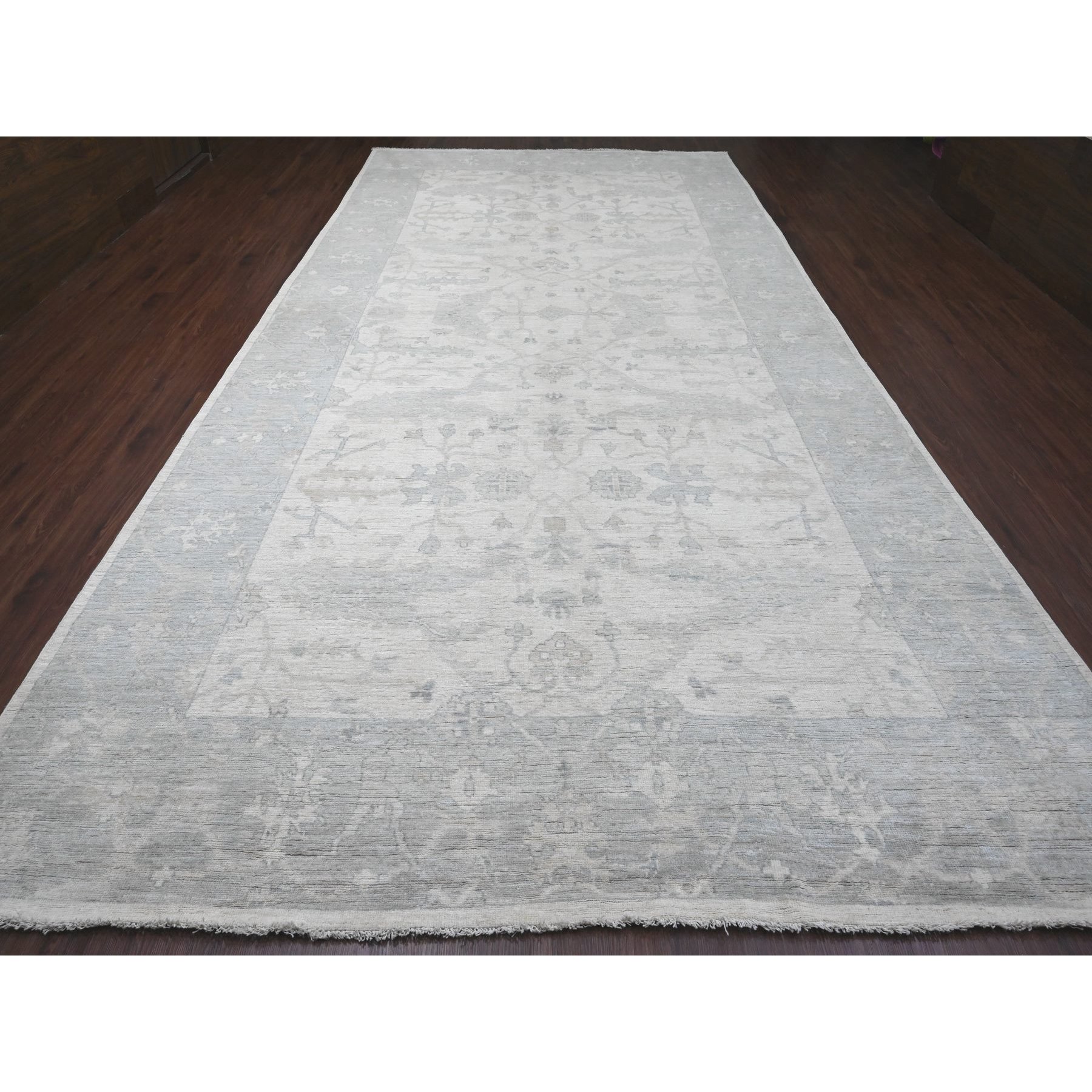 8'10"x17'4" Chiffon White, Afghan Angora Oushak with All Over Vines Design, 100% Wool, Hand Knotted, Natural Dyes, Gallery Size, Long and Narrow, Oversized, Runner, Oriental Rug Sh20264