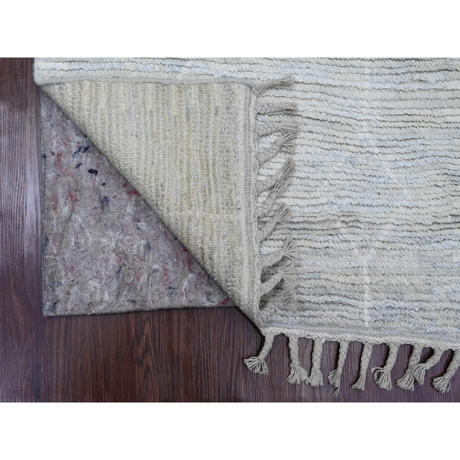 2'6"x12'9" Cascading White, Soft Wool, Moroccan Weave with Geometric Pattern, Textured Pile, Hand Knotted, Runner, Oriental Rug Sh20278