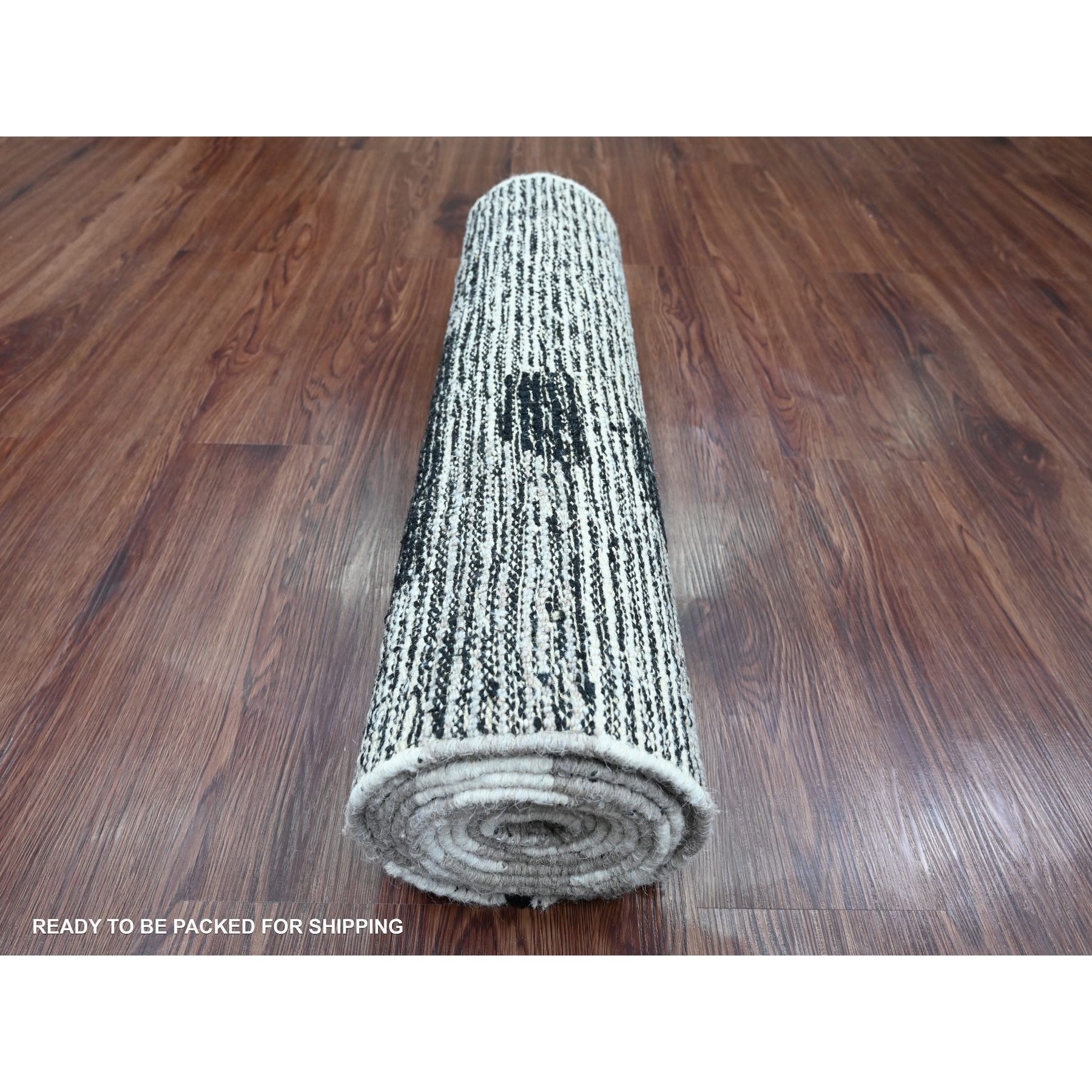 2'6"x11' Alabaster White, Moroccan Weave with Geometric Pattern, Informal Look, Hand Knotted, Textured Pile, Soft Wool, Runner, Oriental Rug Sh20285