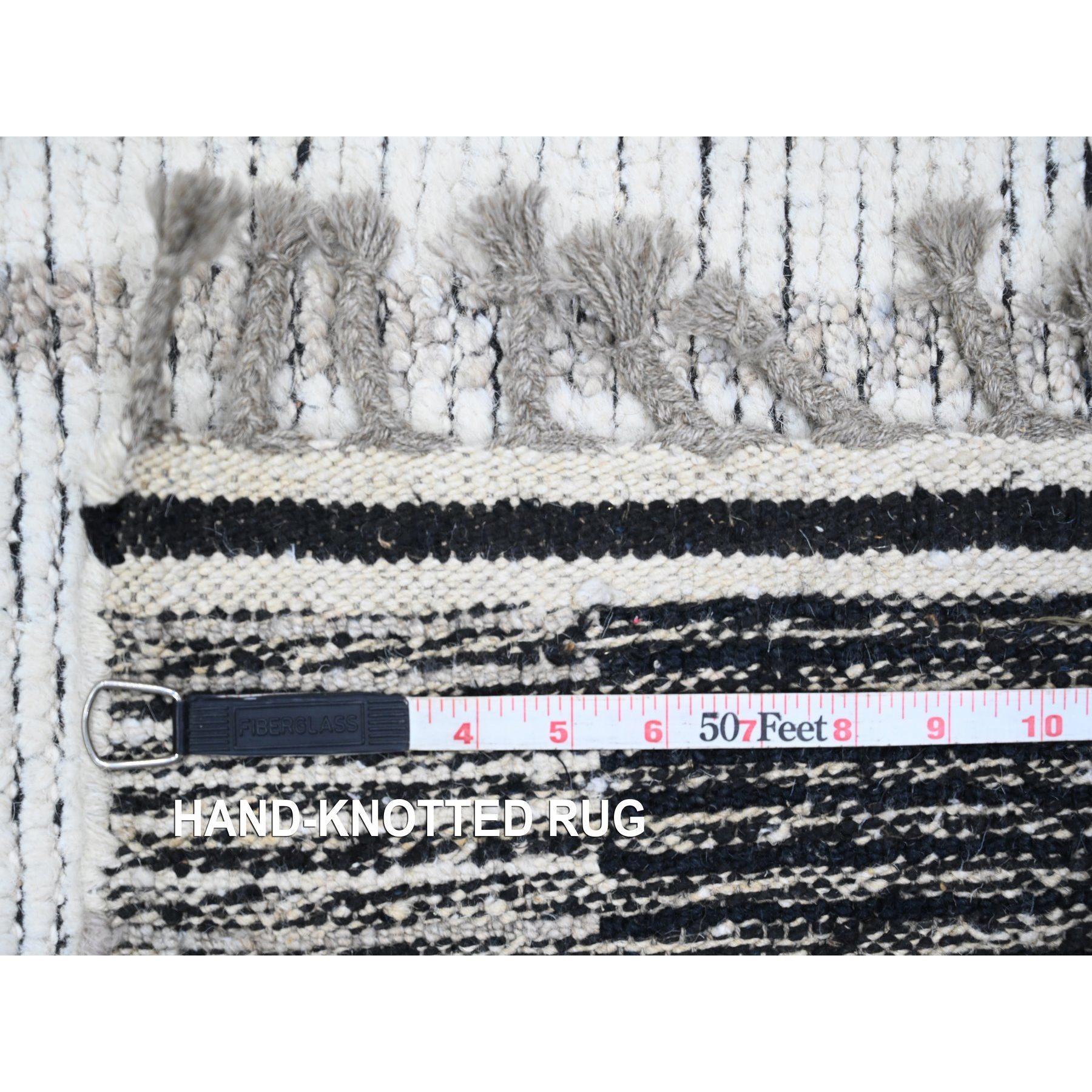 2'6"x11' Alabaster White, Moroccan Weave with Geometric Pattern, Informal Look, Hand Knotted, Textured Pile, Soft Wool, Runner, Oriental Rug Sh20285