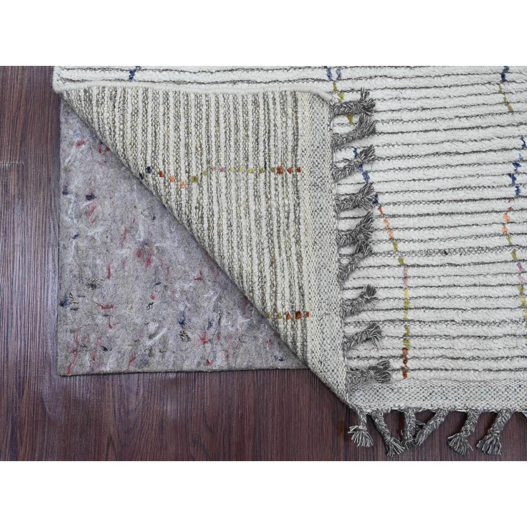 2'6"x10'6" Oyster White, Hand Knotted, Moroccan Weave with Geometric Serrated Line Design, Textured Pile, Soft Wool, Runner, Oriental Rug Sh20288