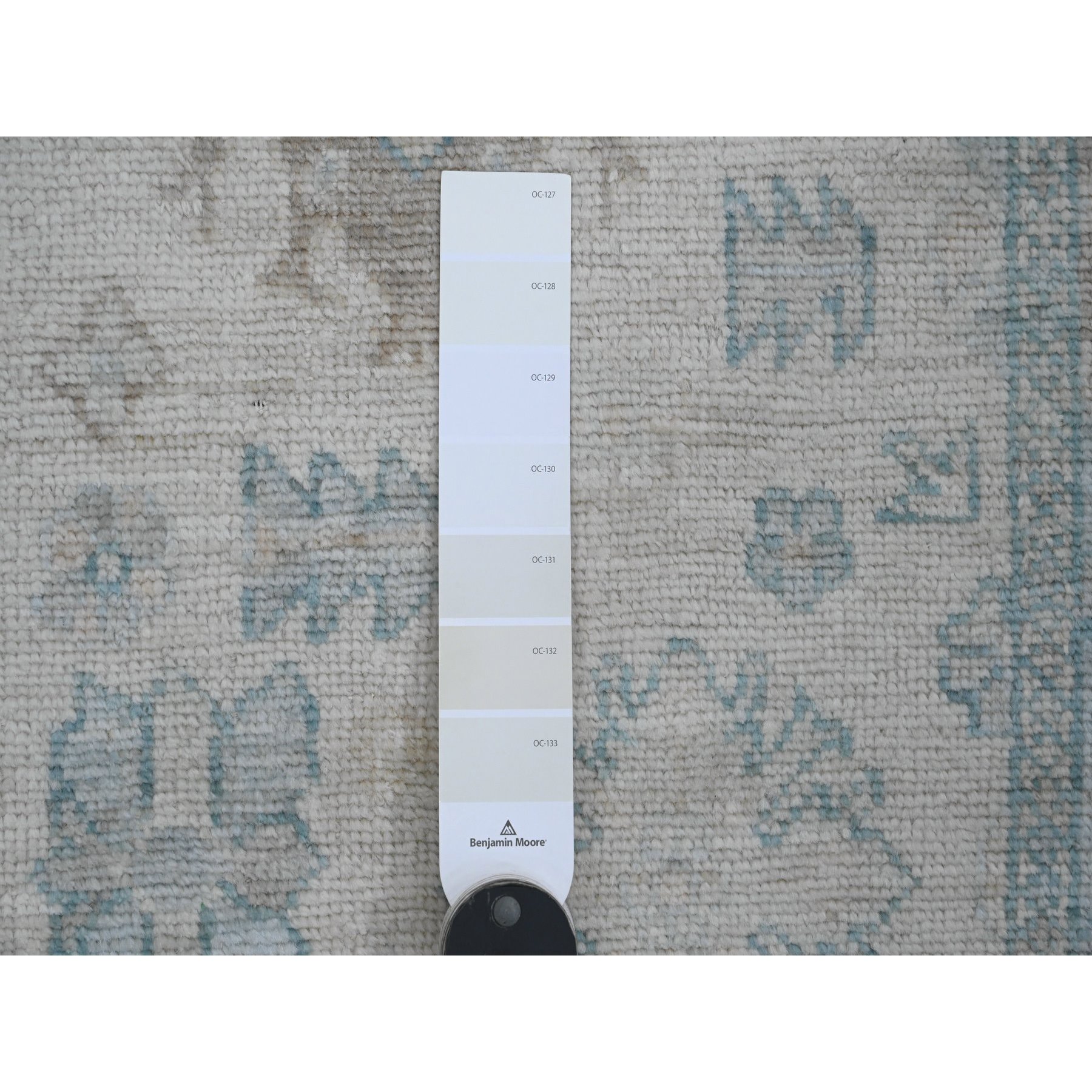 2'8"x11'4" Bone White, Geometric Leaf Design, Afghan Angora Oushak, Hand Knotted, Natural Dyes, 100% Wool, Runner, Oriental Rug Sh20300