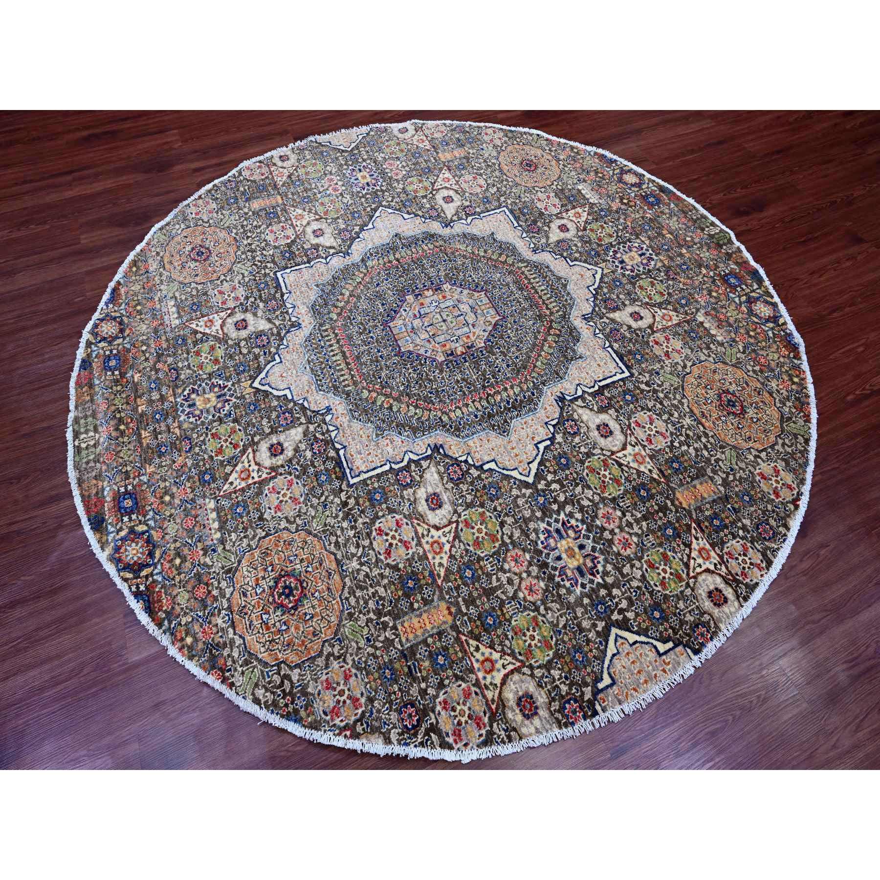 7'8"x7'8" Mocha Brown, 14th Century Mamluk Dynasty Pattern with Star Medallion Design, Hand Knotted, Soft Pile, High Mountain Wool, Vegetable Dyes, Round, Oriental Rug Sh20337