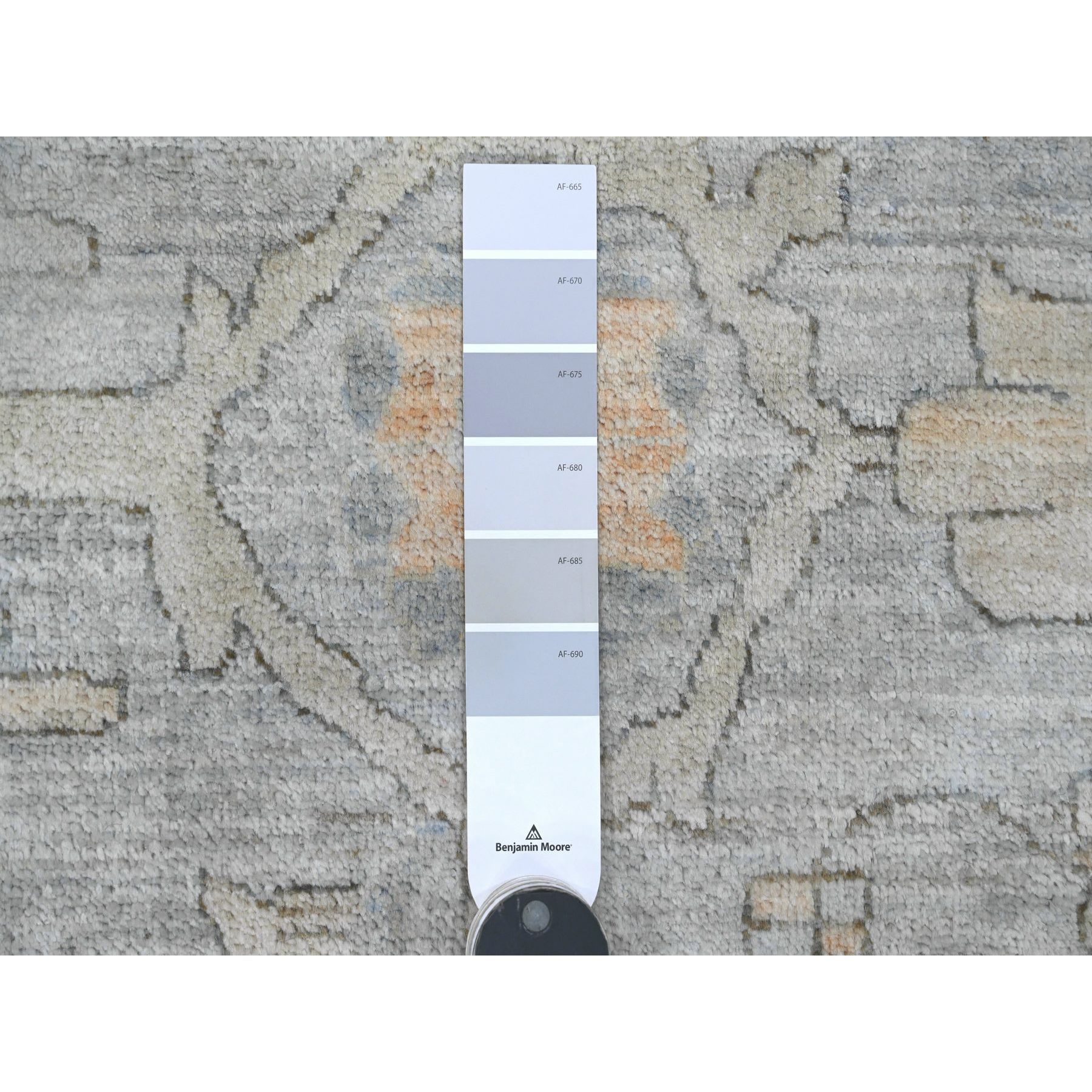 12'2"x12'2" Misty Gray, Washed Out Ziegler Mahal Revival with All Over Pattern, Hand Knotted, 100% Wool, Round, Oriental Rug Sh20339