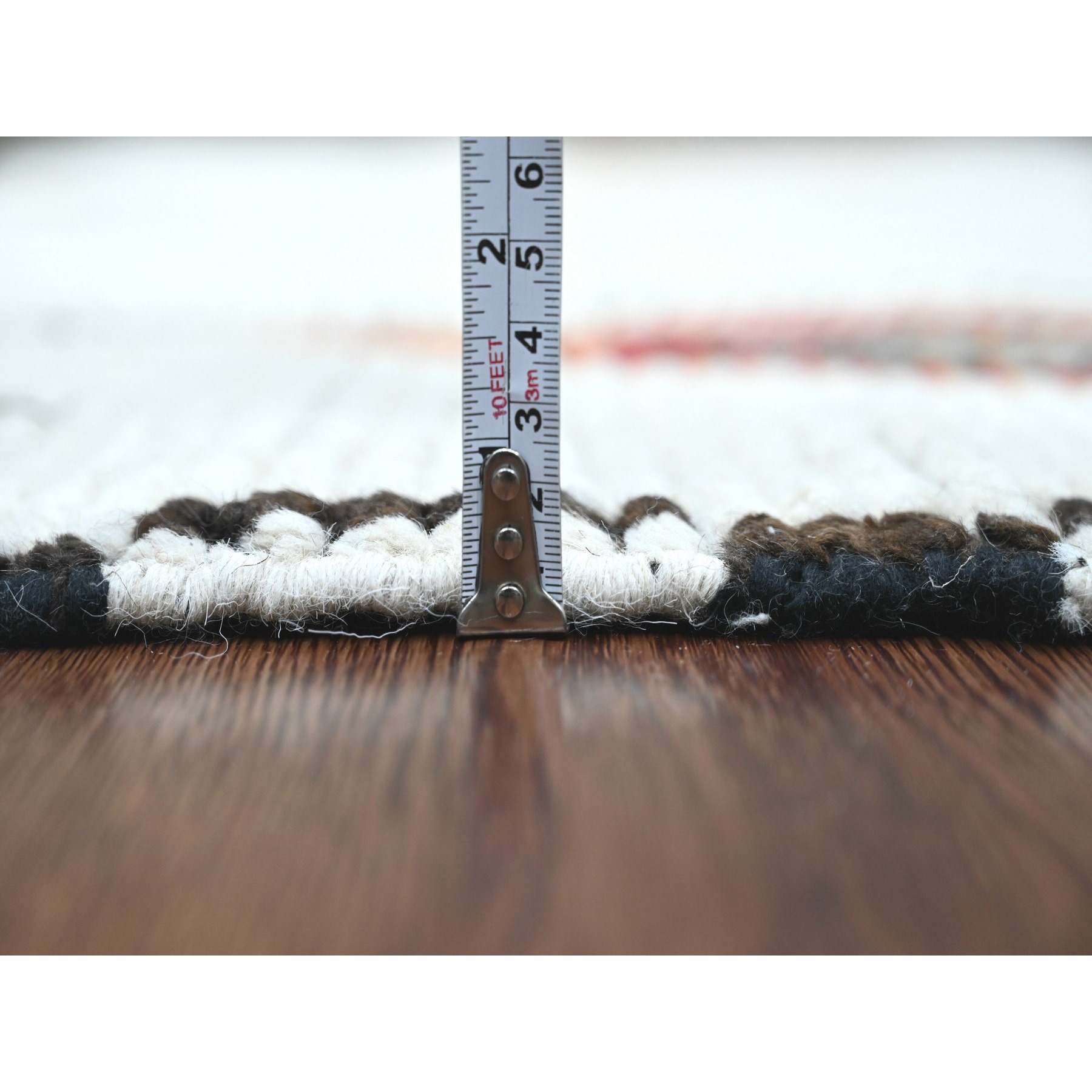 5'8"x8' Whisper White, Moroccan Weave with Geometric Design, Tone on Tone, Hand Knotted, Soft Wool, Textured Pile, Oriental Rug Sh20346