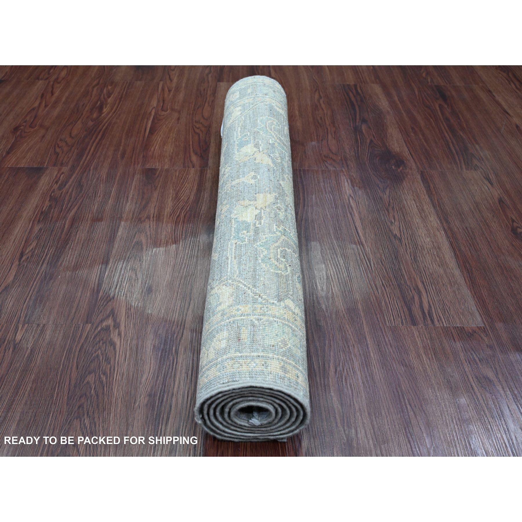 2'9"x5'6" Spanish Gray, Peshawar with Ziegler Mahal All Over Design, Vegetable Dyes, High Mountain Wool, Hand Knotted, Short Runner, Oriental Rug Sh20352