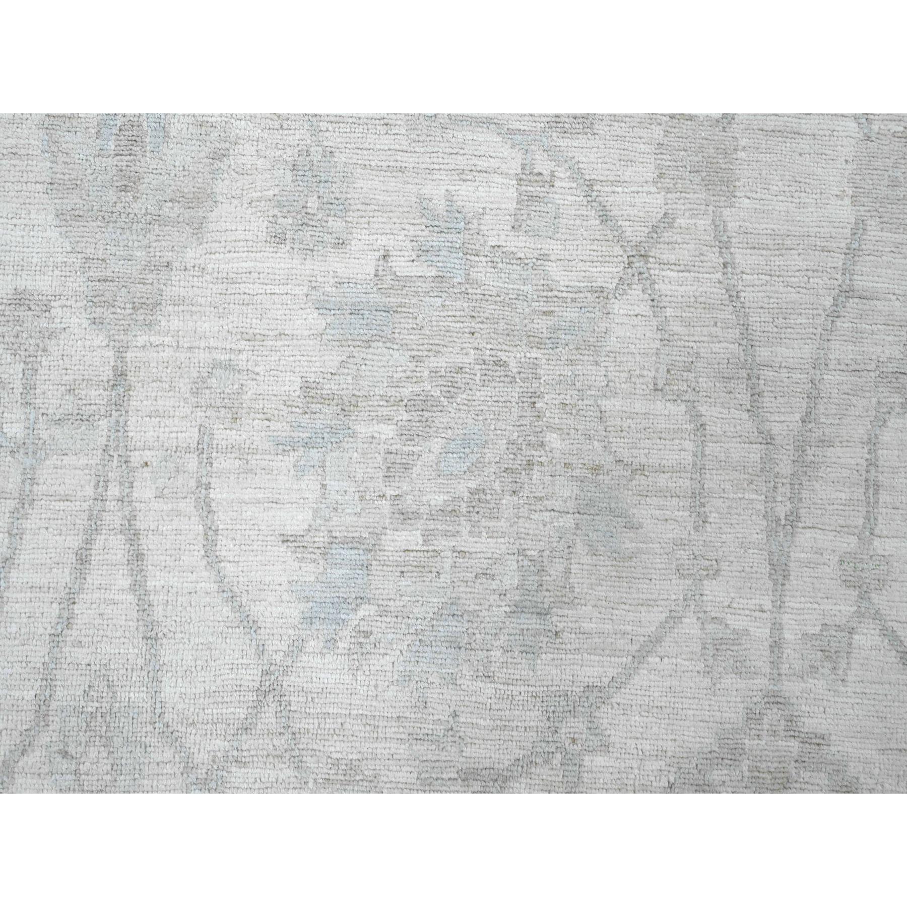 9'10"x13'6" Pearl White, Washed Out Peshawar with All Over Leaf Design, 100% Wool, Hand Knotted, Veggie Dyes, Oriental Rug Sh20363