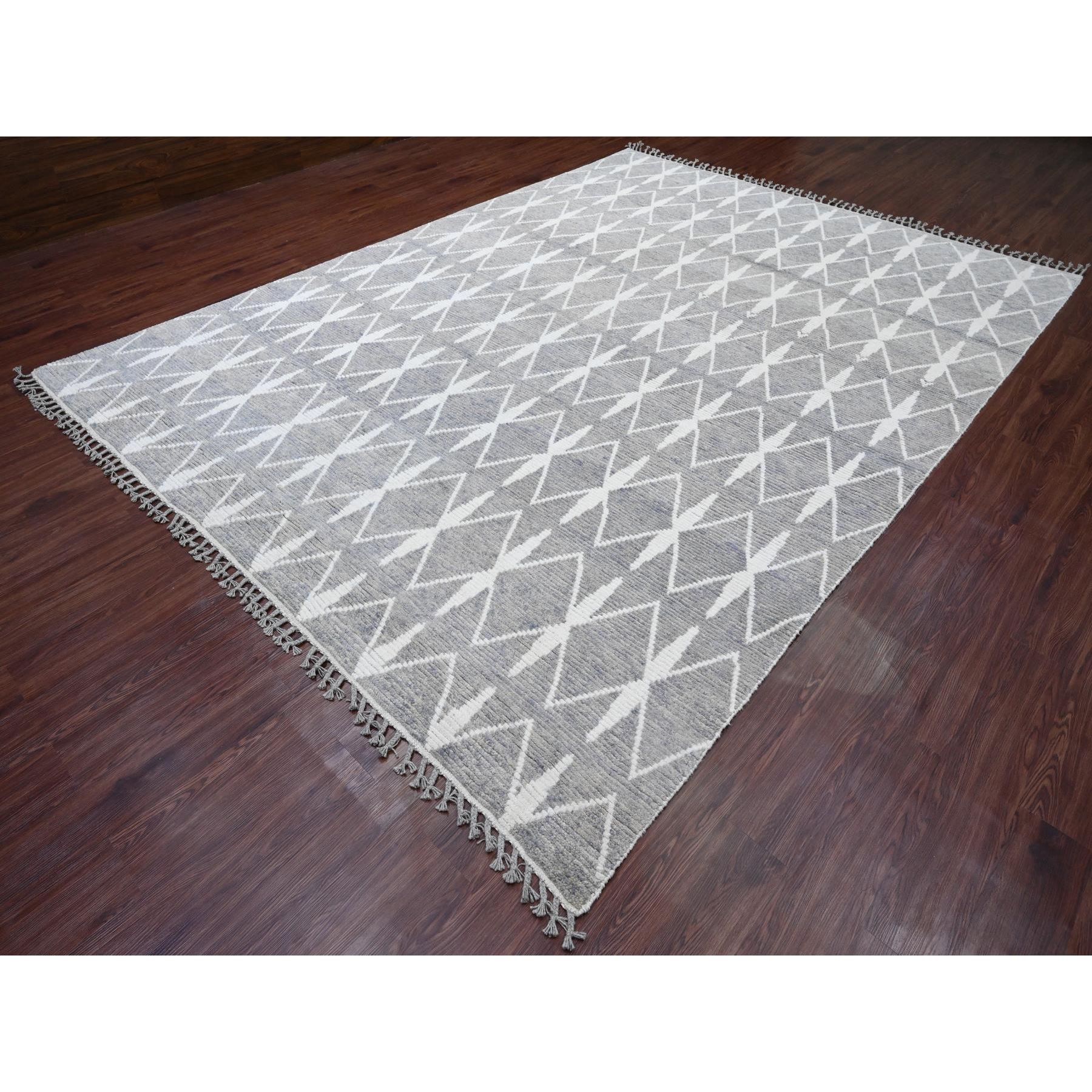 9'1"x12'4" Spanish Gray, Moroccan Weave with Geometric Repetitive Pattern, Hand Knotted, Tone on Tone, Soft Wool, Textured Pile, Oriental Rug Sh20419
