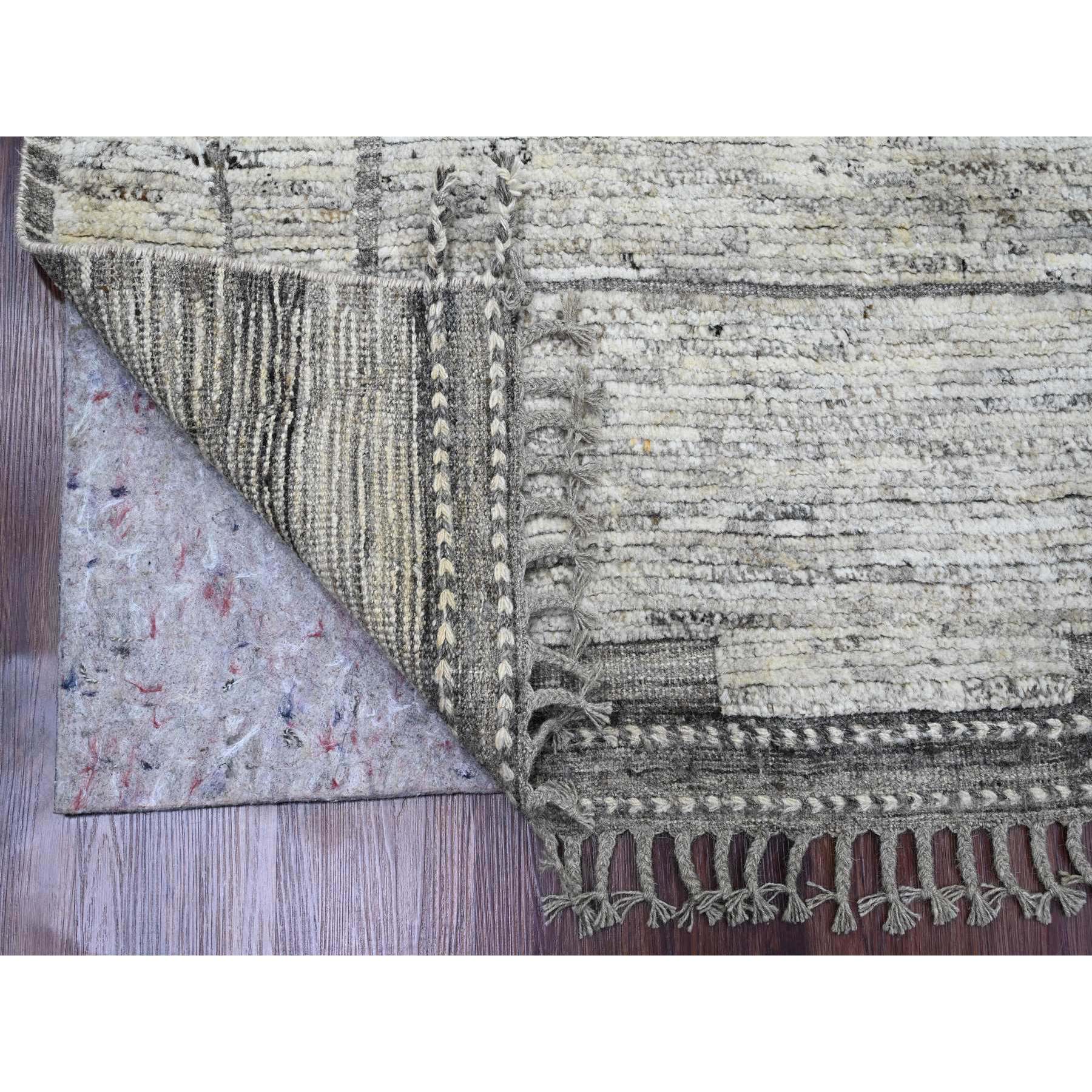 6'2"x9' Spanish Gray, Moroccan Weave with Compartment Design, Natural Colors, Hand Knotted, Soft Wool, Tone on Tone, Textured Pile, Oriental Rug Sh20423