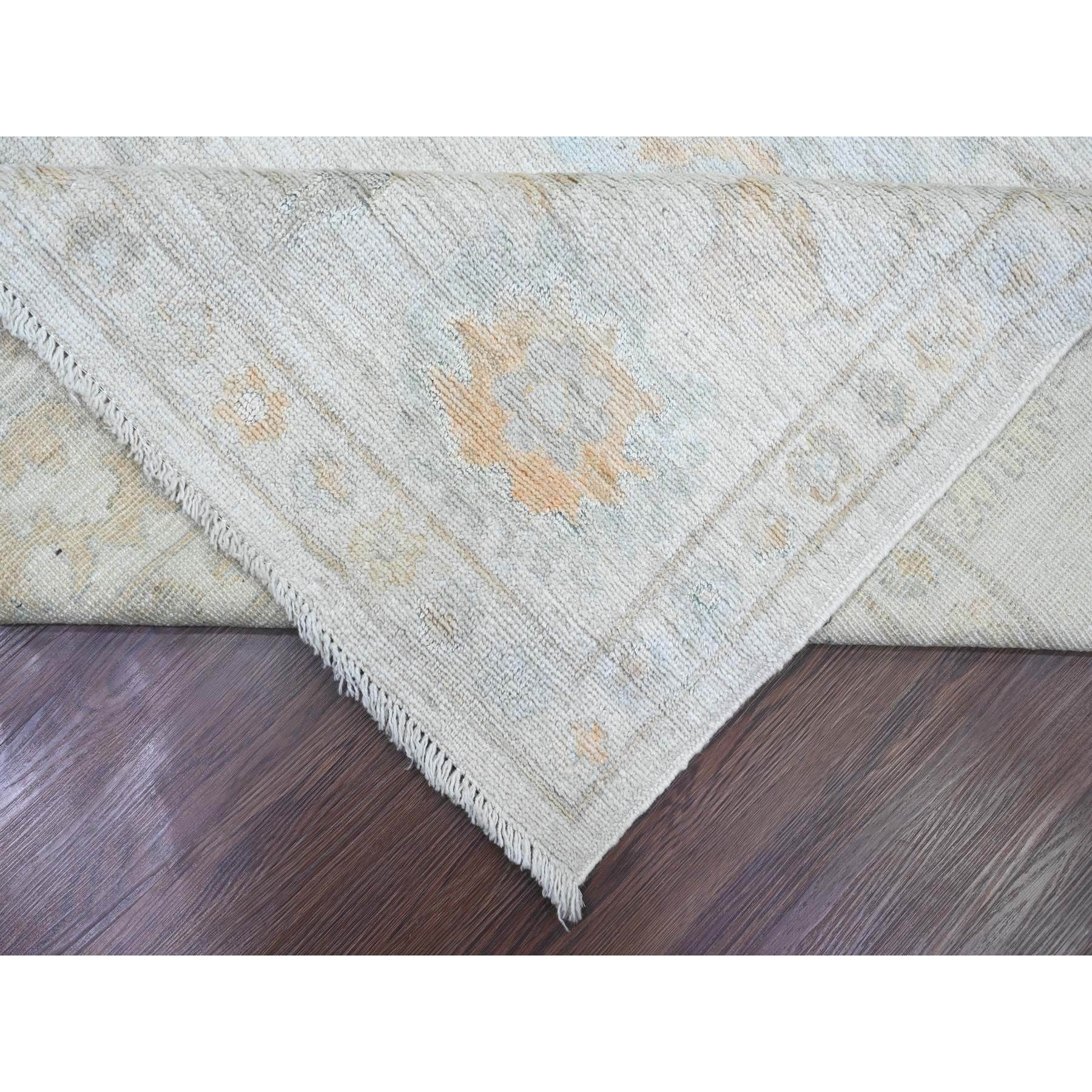 9'3"x12' Chiffon White, Afghan Angora Oushak with Muted Colors Floral Design, Hand Knotted, Vegetable Dyes, 100% Wool, Oriental Rug Sh20459