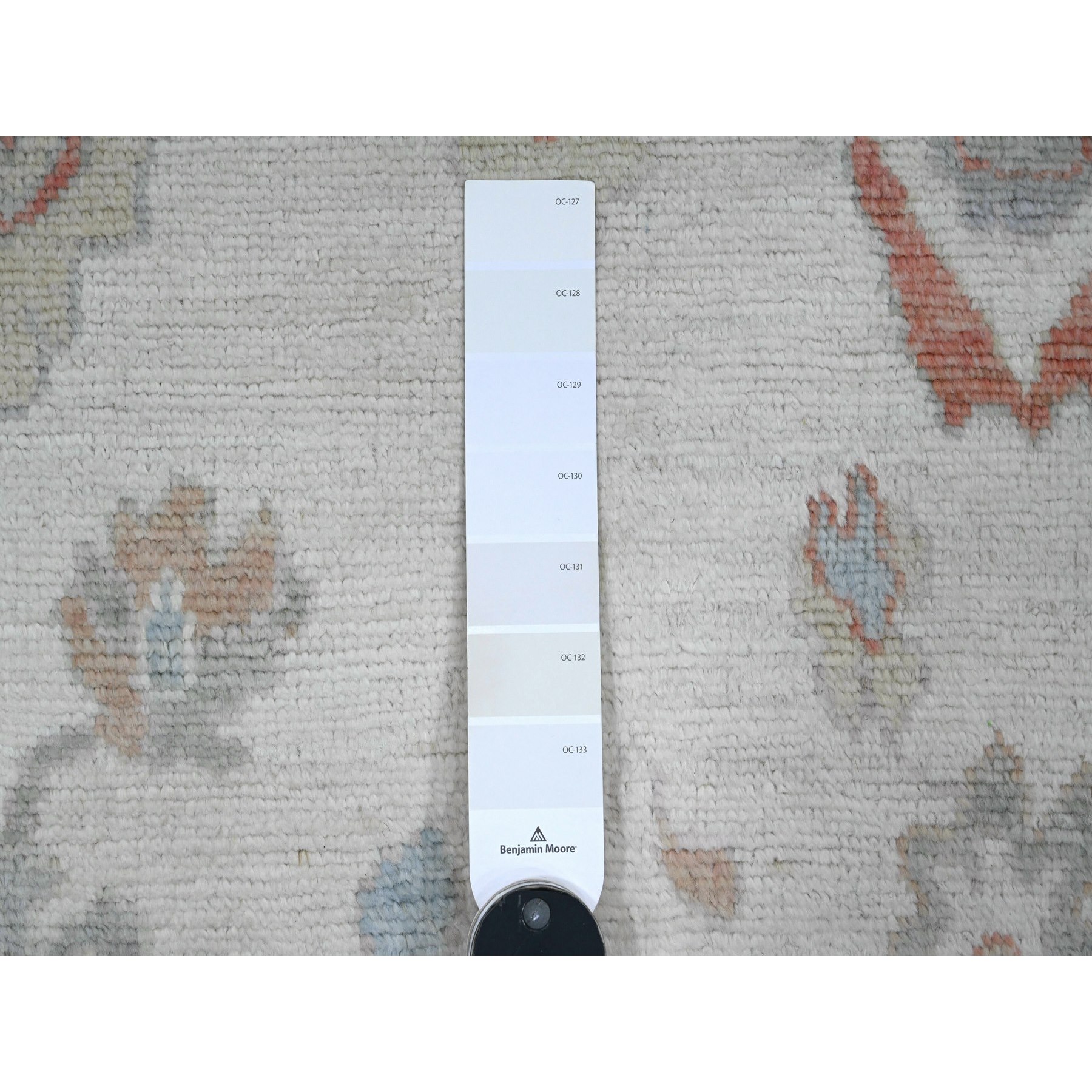 5'10"x9'2" Alabaster White, Afghan Angora Oushak with All Over Leaf Design, Hand Knotted, Vegetable Dyes, 100% Wool, Oriental Rug Sh20469