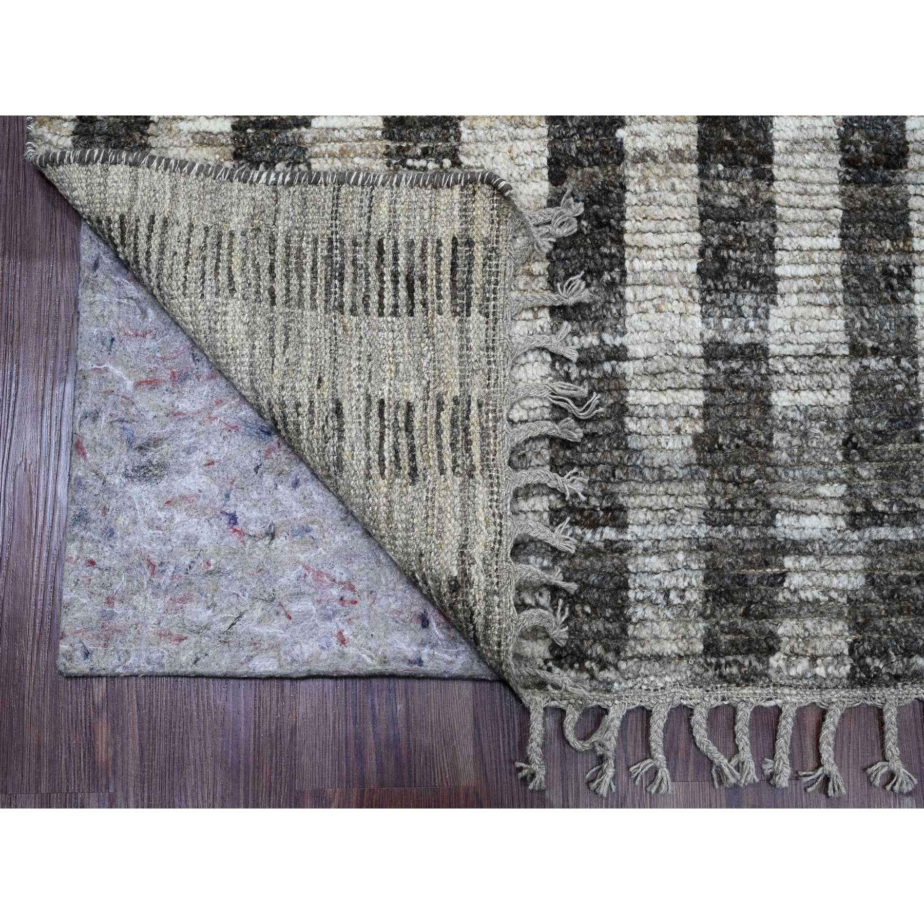 8'x10'3" Shades of Gray, Moroccan Weave with Geometric Design, Hand Knotted, Soft Wool, Tone on Tone, Textured Pile, Oriental Rug Sh20525