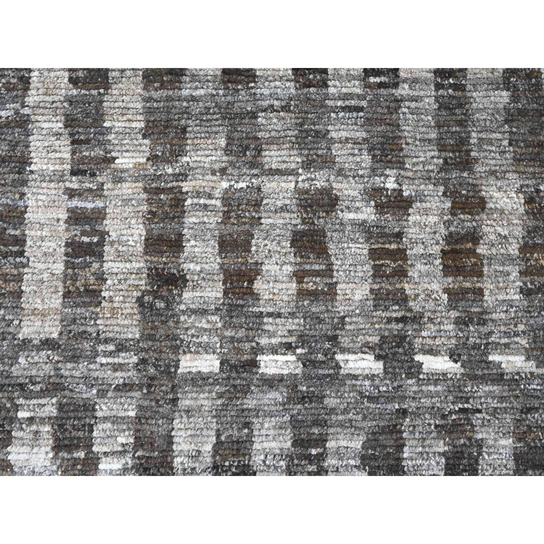 8'x10'3" Shades of Gray, Moroccan Weave with Geometric Design, Hand Knotted, Soft Wool, Tone on Tone, Textured Pile, Oriental Rug Sh20525