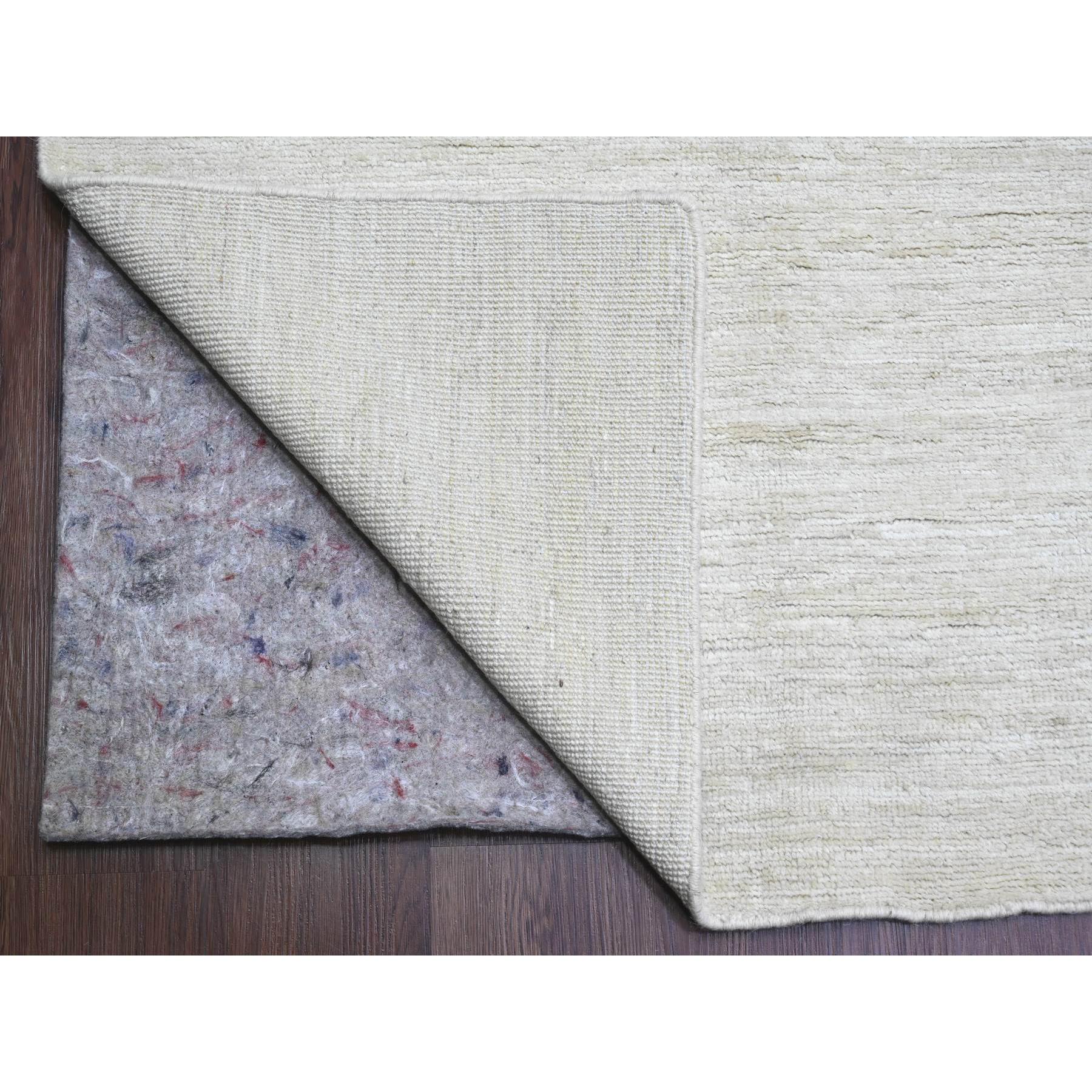 9'9"x13'6" Pearl White, Plain Solid Pattern, Hand Knotted, Hand Spun Ghazni Wool, Lush and Plush, Oriental Rug Sh20541