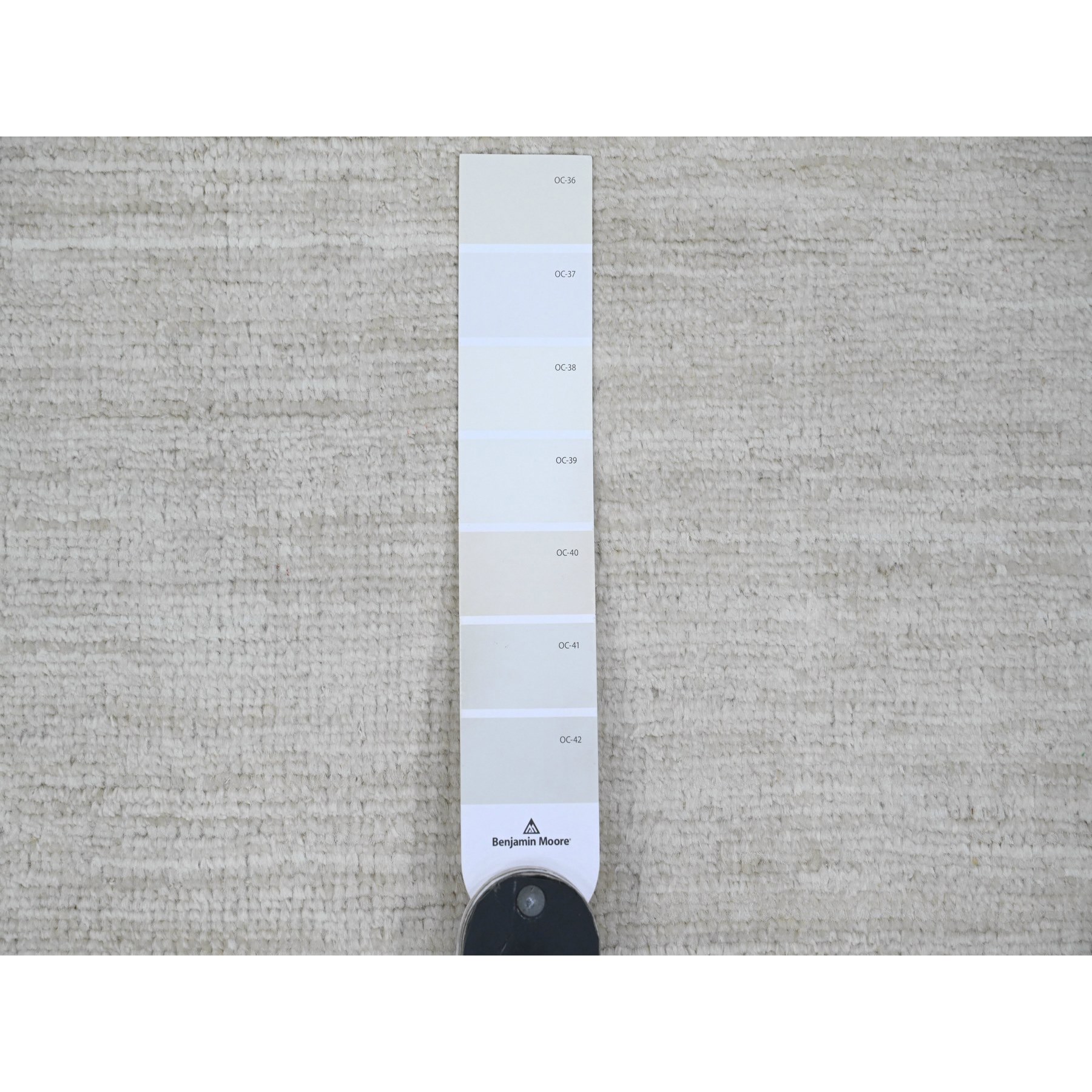 9'9"x13'6" Pearl White, Plain Solid Pattern, Hand Knotted, Hand Spun Ghazni Wool, Lush and Plush, Oriental Rug Sh20541