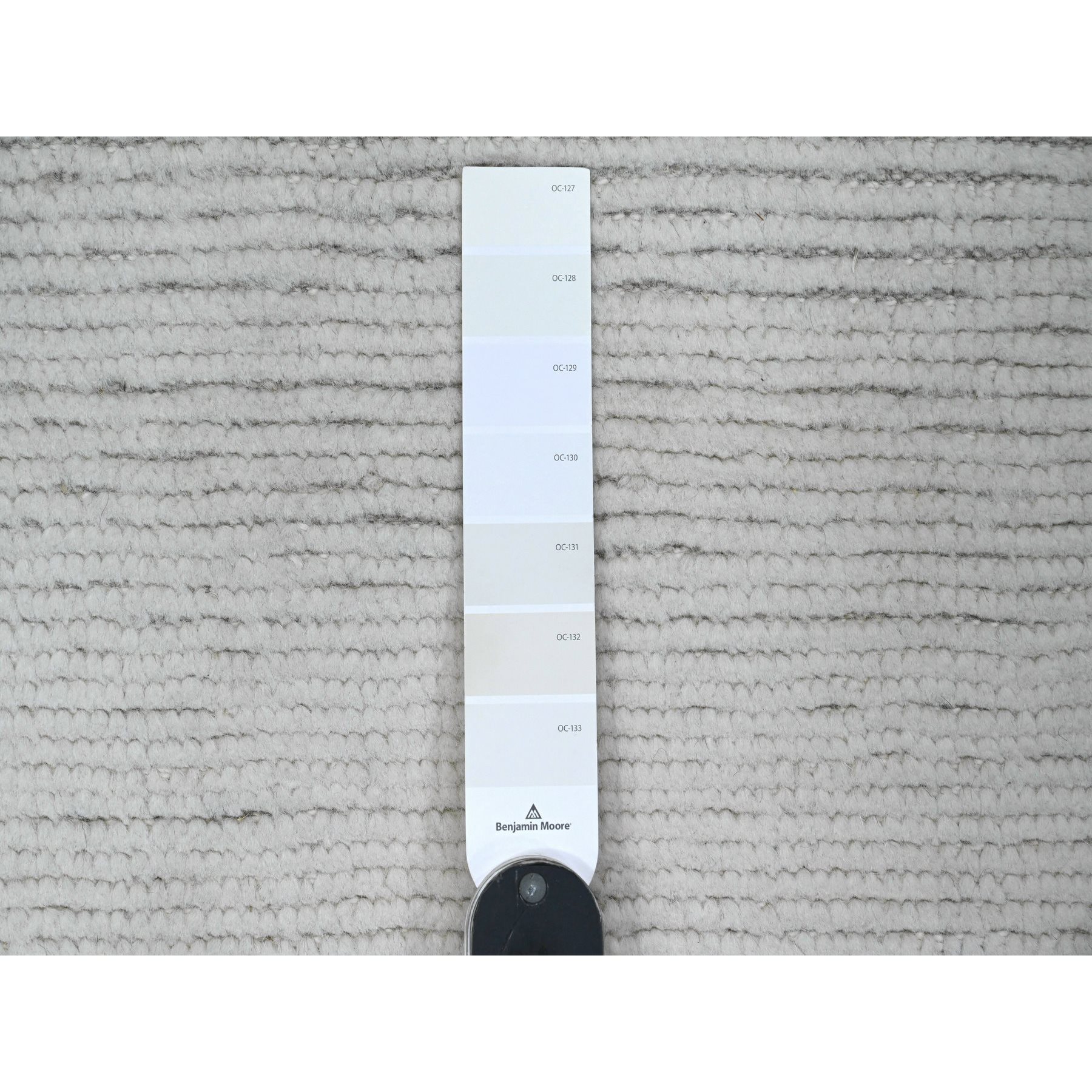 6'1"x9'1" Pearl White, Moroccan Weave with Geometric Pattern, Informal Look, Tone on Tone, Hand Knotted, Textured Pile, Soft Wool, Oriental Rug Sh20547