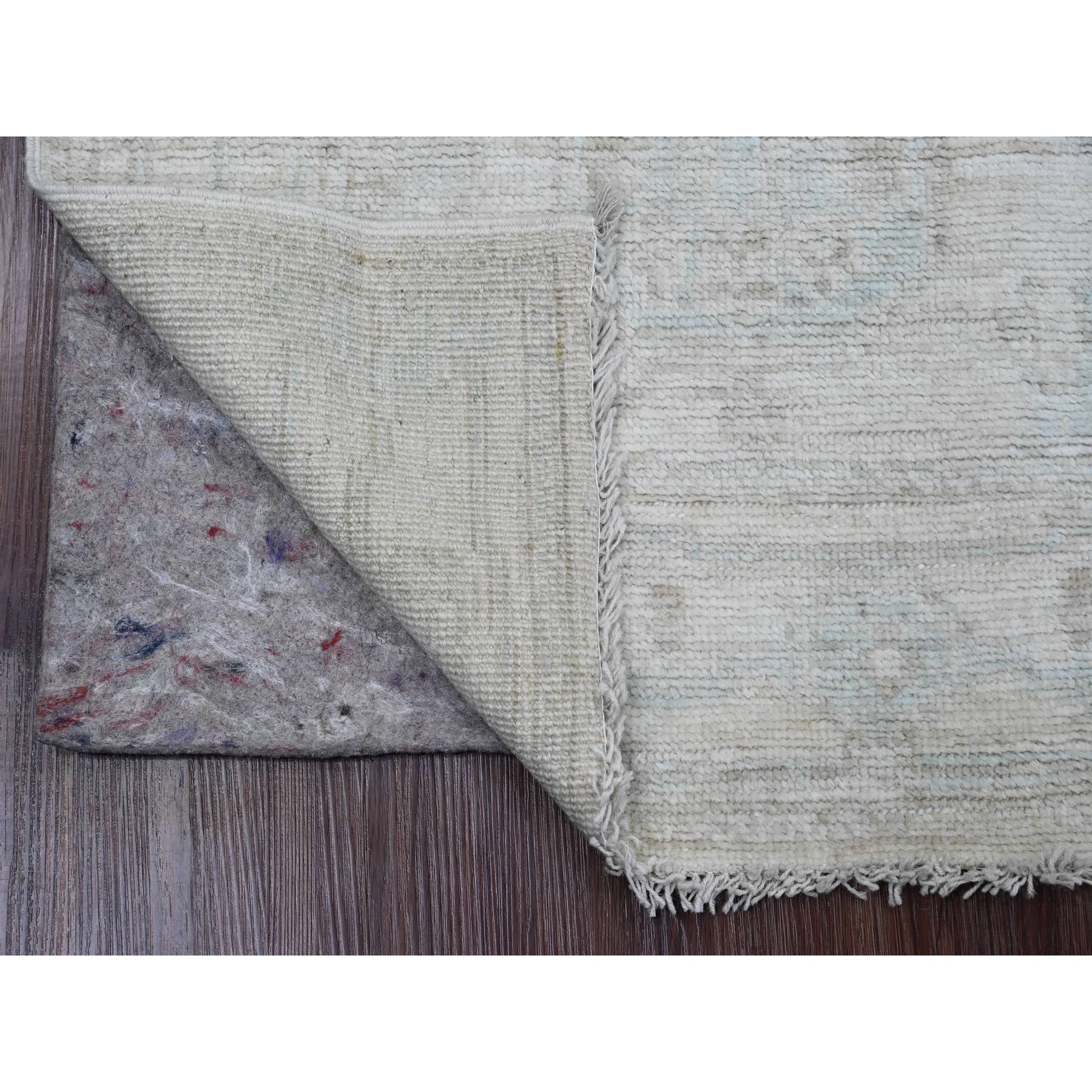 2'8"x9'8" Cascading White, Hand Knotted, Afghan Angora Oushak with Large Leaf Design, Veggie Dyes, Pure Wool, Runner, Oriental Rug Sh20577