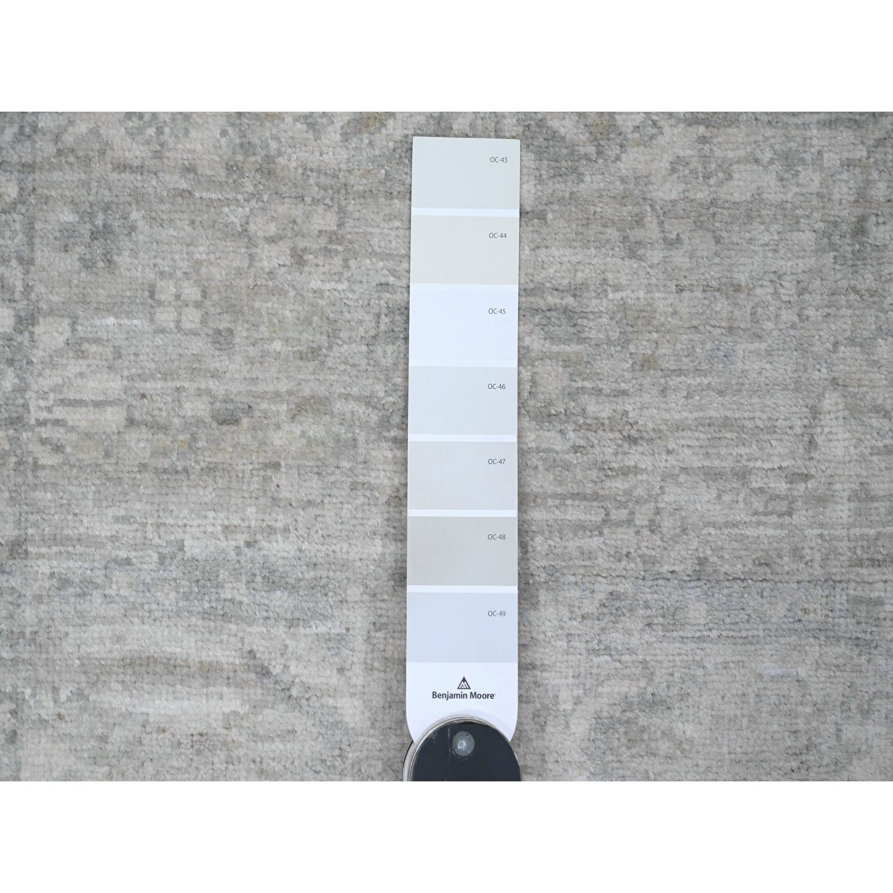 2'4"x29'3" Whisper White, Peshawar with Heriz All Over Design, Densely Woven, High Mountain Wool, Hand Knotted, XL Runner, Oriental Rug Sh20650