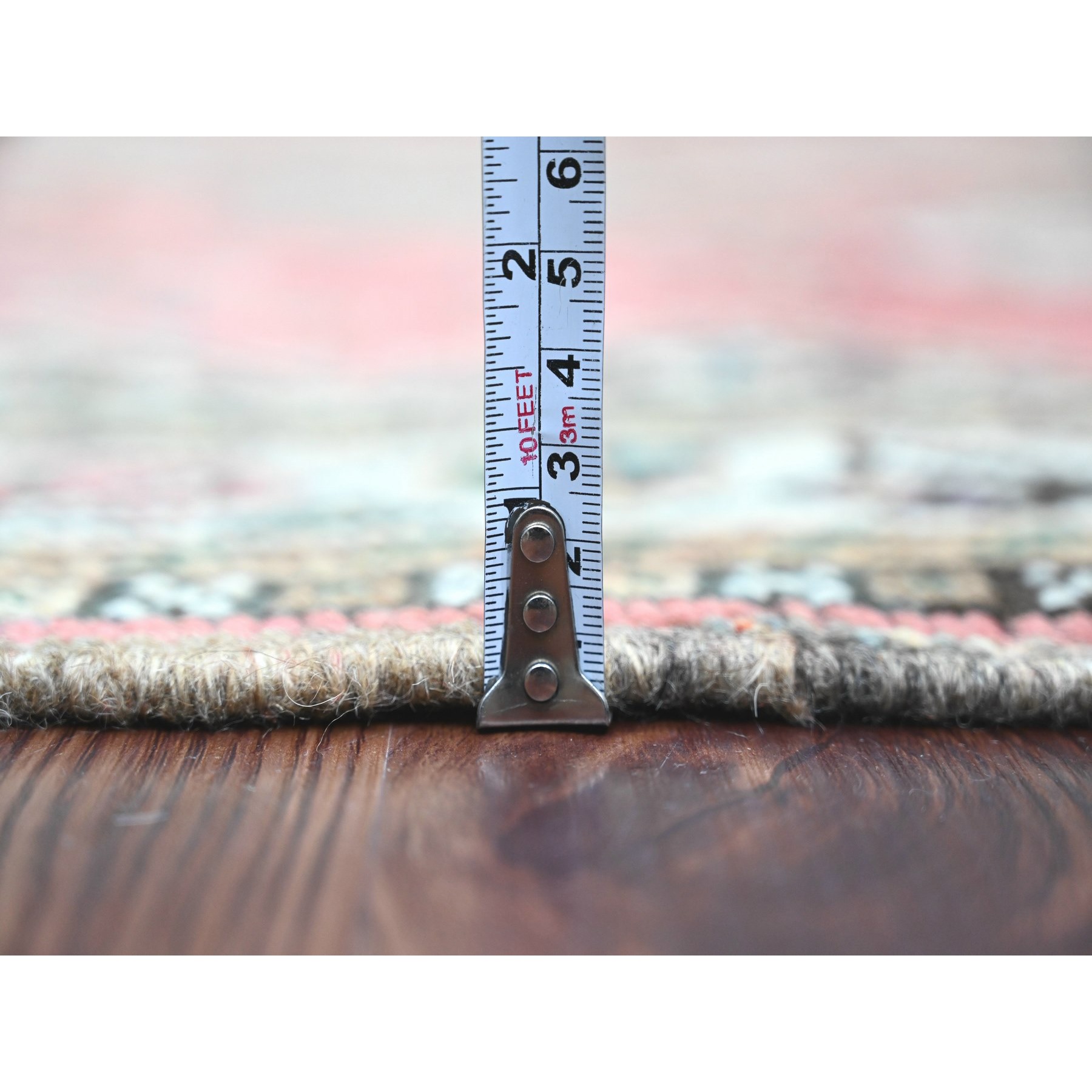 5'7"x8' Blush Red, Vintage Persian Shiraz with Small Bird Figurines and Geometric Design, Good Condition, Clean, Even Wear, Pure Wool, Hand Knotted, Oriental Rug Sh20653