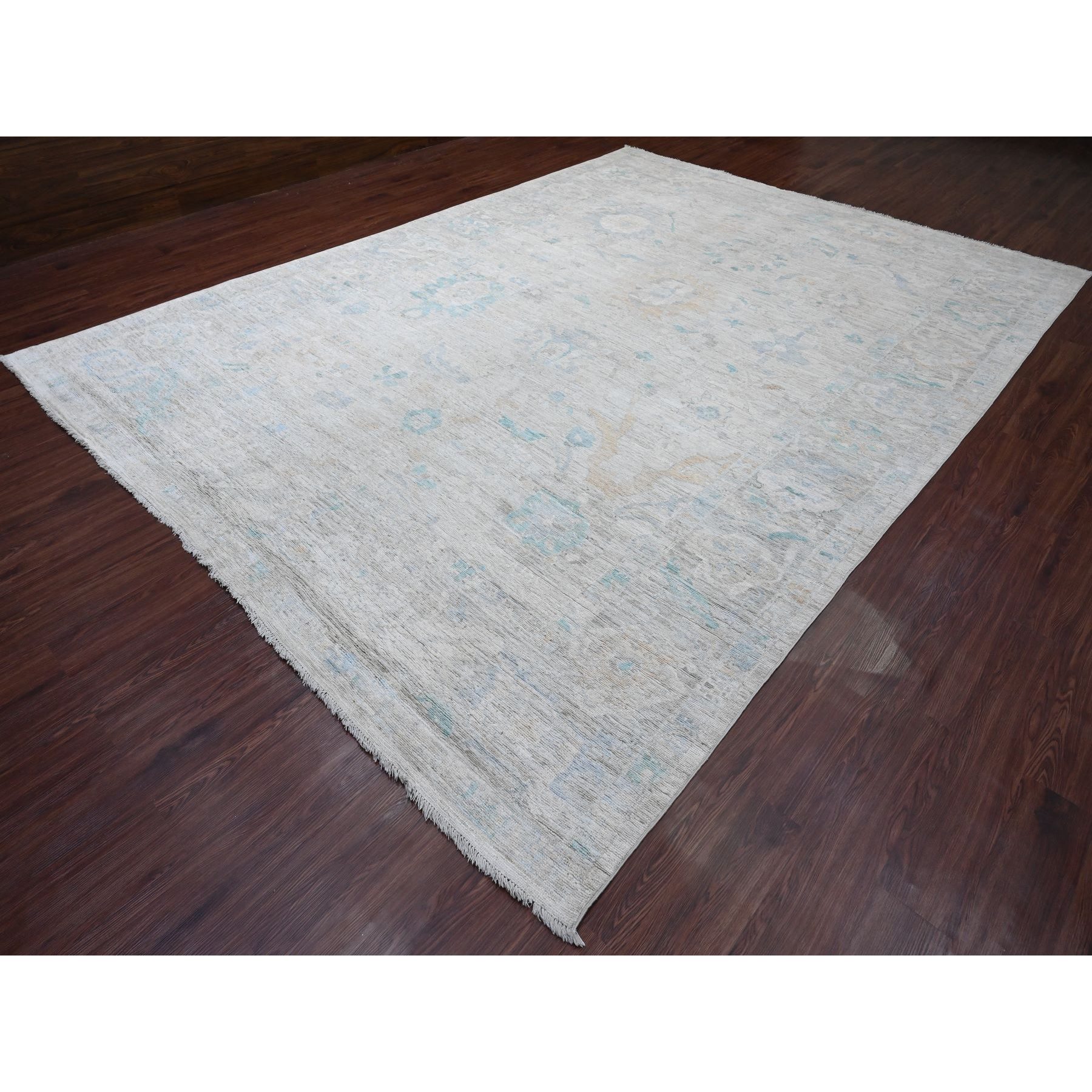 10'x13'4" Chiffon White, Afghan Angora Oushak with All Over Leaf Design, Hand Knotted, Vegetable Dyes, 100% Wool, Oriental Rug Sh20661
