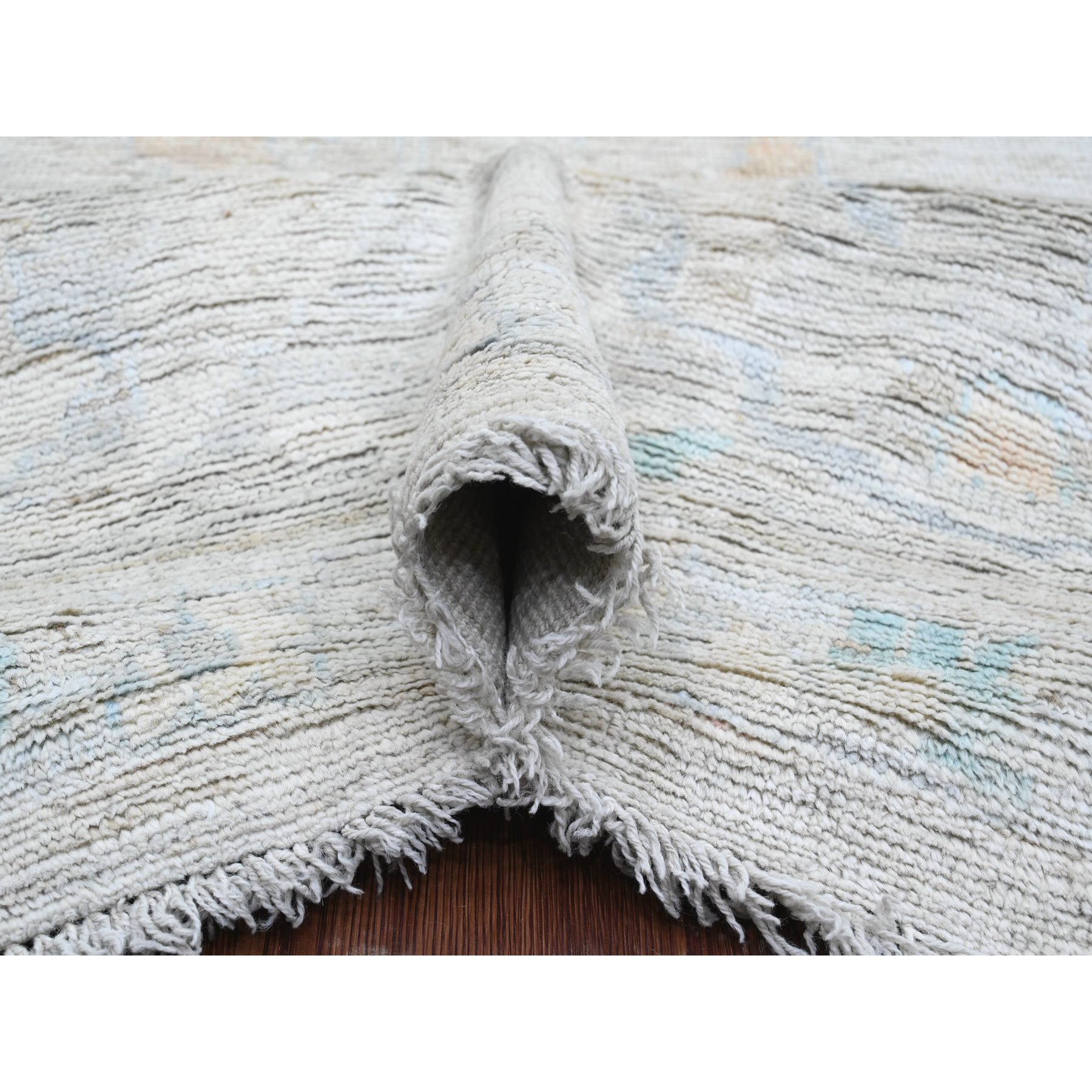 10'x13'4" Chiffon White, Afghan Angora Oushak with All Over Leaf Design, Hand Knotted, Vegetable Dyes, 100% Wool, Oriental Rug Sh20661