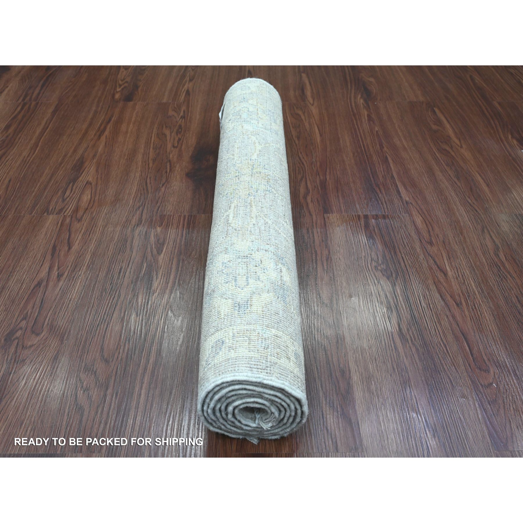 2'6"x5'9" Cloud Gray, Washed Out Peshawar with Faded Out Leaf Design, Natural Dyes, 100% Wool, Hand Knotted, Short Runner, Oriental Rug Sh20686
