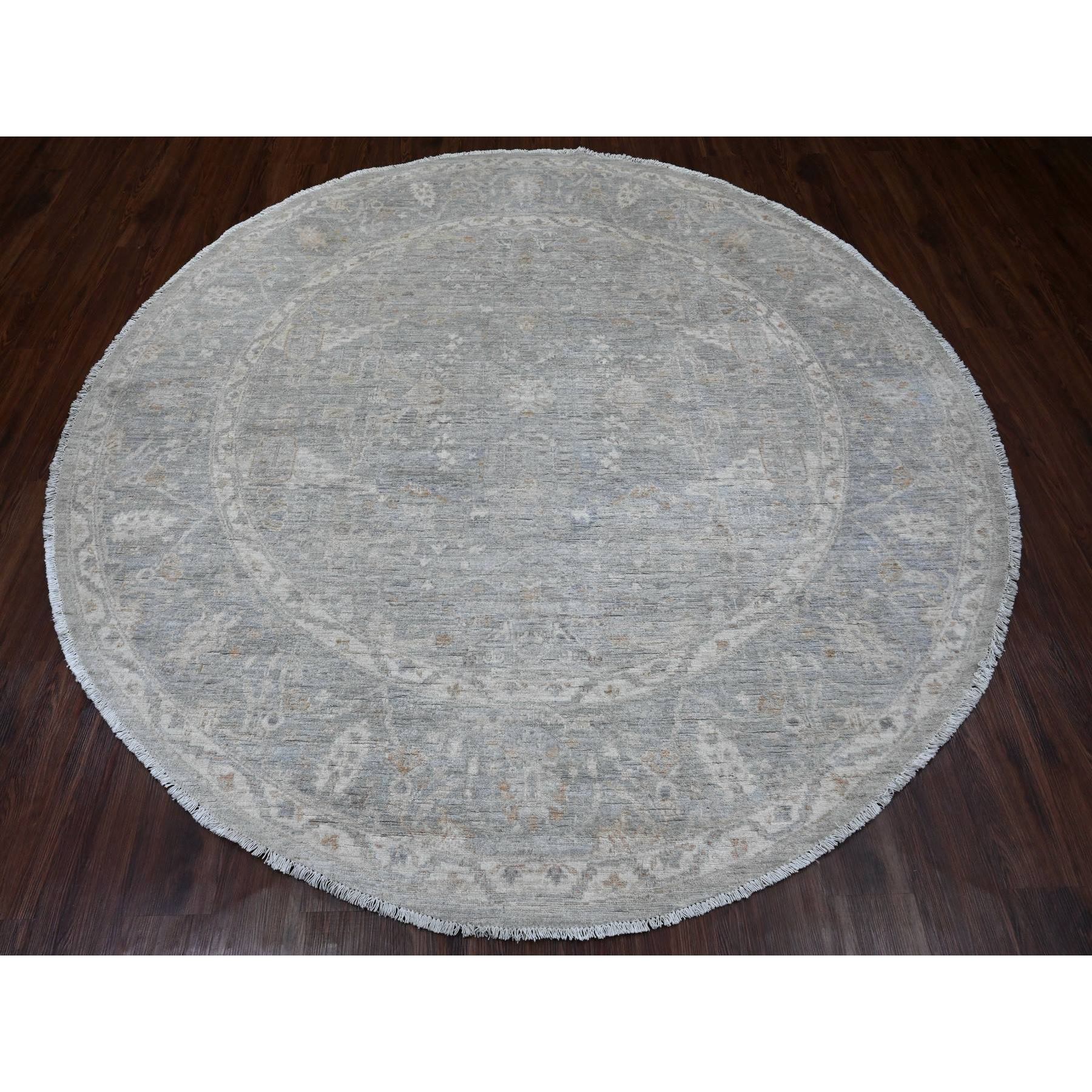 7'9"x7'9" Cloud Gray, Washed Out Peshawar with Ziegler Mahal Design, Hand Knotted, High Mountain Wool, Densely Woven, Round, Oriental Rug Sh20731