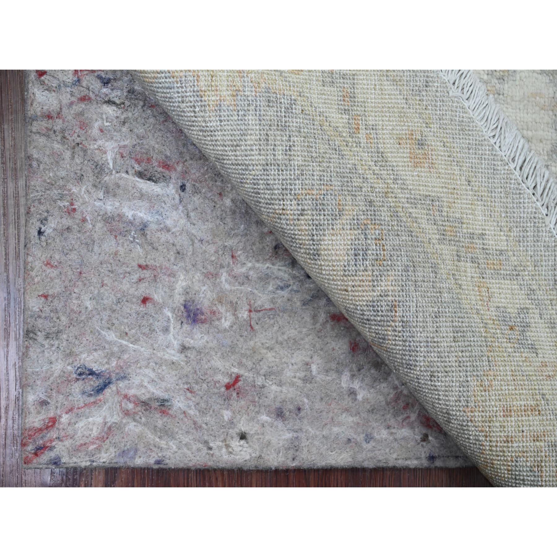 7'9"x7'9" Cloud Gray, Washed Out Peshawar with Ziegler Mahal Design, Hand Knotted, High Mountain Wool, Densely Woven, Round, Oriental Rug Sh20731