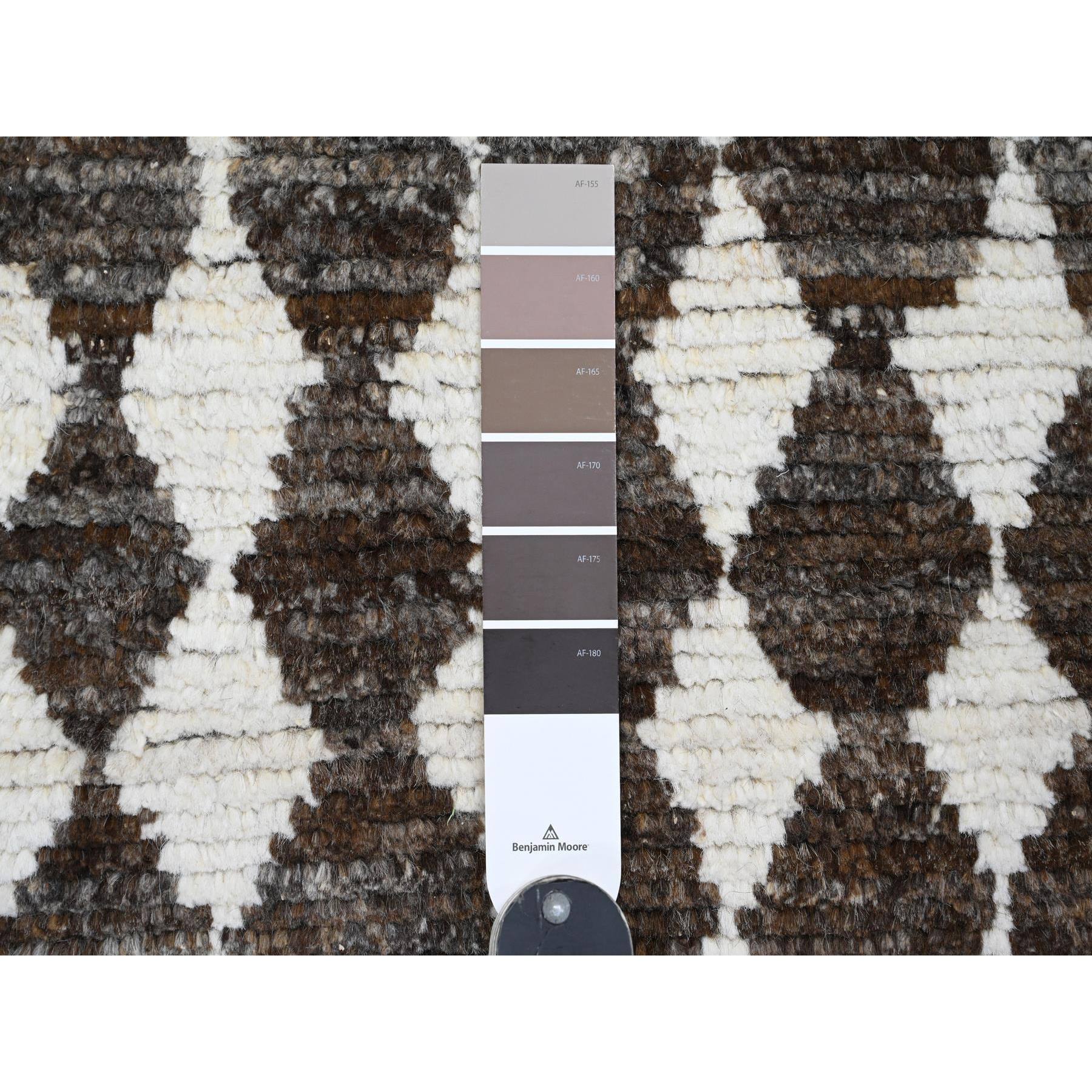 4'1"x5'6" Chocolate Brown, Moroccan Weave with Geometric Pattern, Soft Wool, Hand Knotted, Tone on Tone, Textured Pile, Oriental Rug Sh20745
