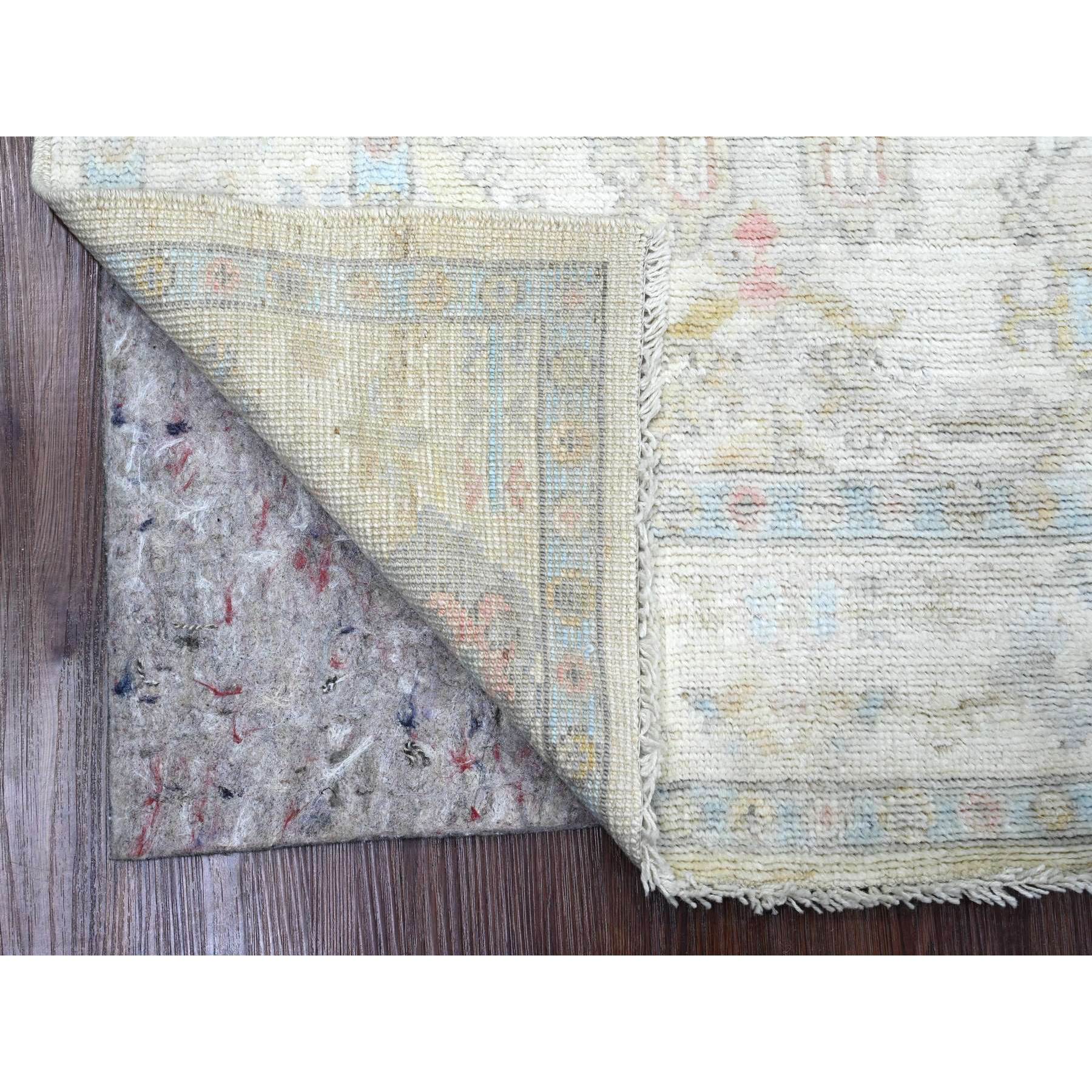 4'x6' Pearl White, Hand Knotted, Afghan Angora Oushak with Geometric Leaf Pattern, Natural Dyes, 100% Wool, Oriental Rug Sh20755