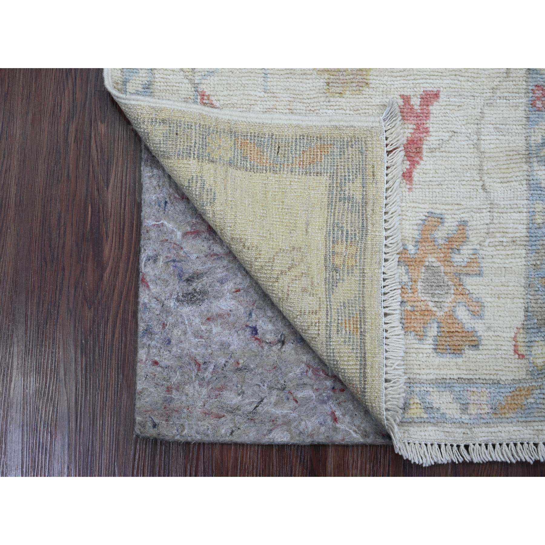 2'x3' Pristine White, Afghan Angora Oushak with Floral Pattern, Hand Knotted, Vegetable Dyes, 100% Wool, Mat, Oriental Rug Sh20757