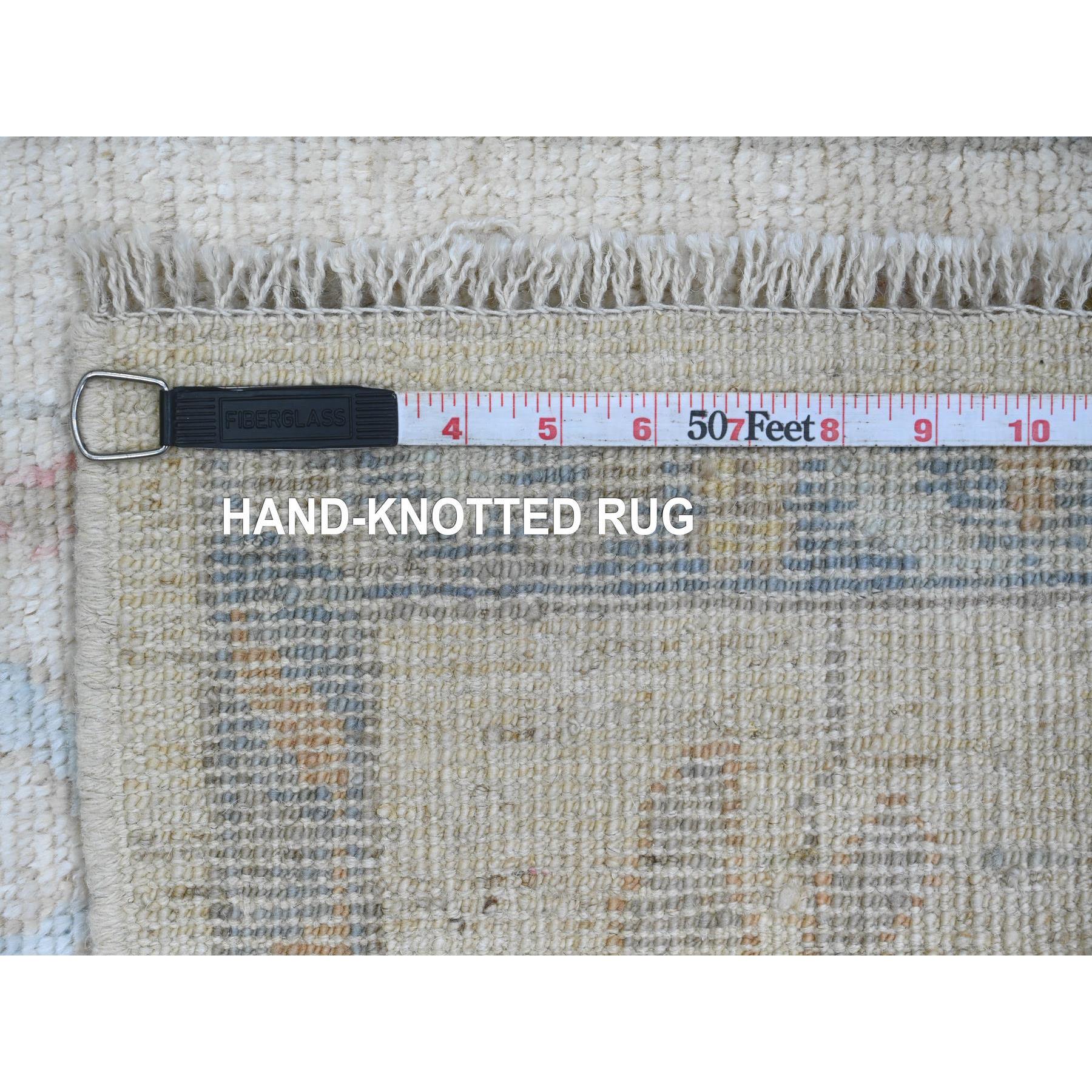 2'1"x3' Pearl White, Pure Wool, Afghan Angora Oushak with Leaf Design, Hand Knotted, Vegetable Dyes, Mat, Oriental Rug Sh20761